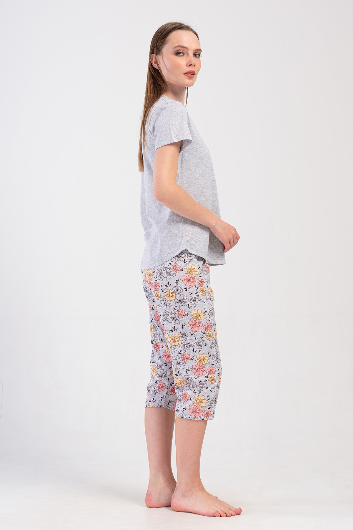 KADIN P.SUPREM O YAKA KISA KOL ETEGI OVAL KAPRI TAKIM