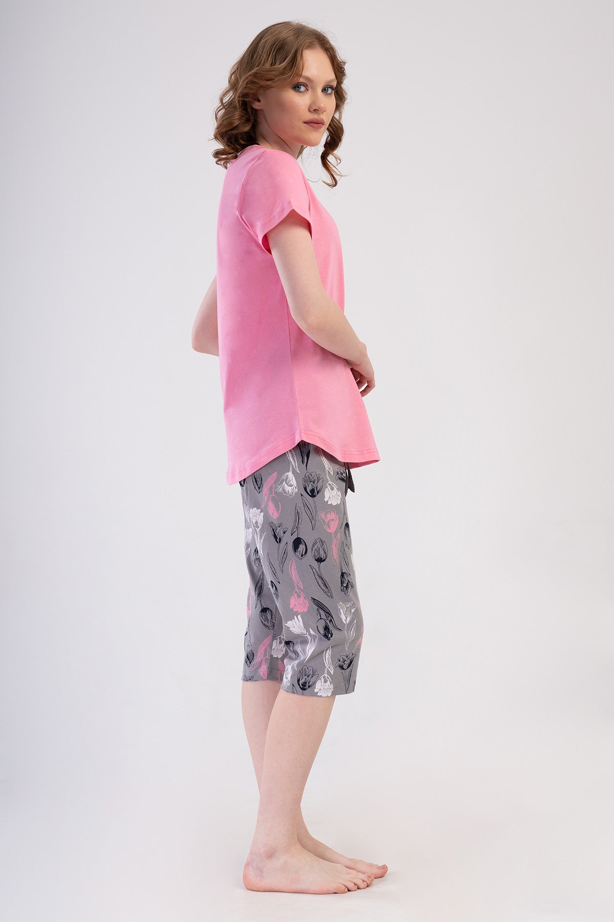 KADIN P.SUPREM O YAKA KISA KOL ETEGI OVAL KAPRI TAKIM