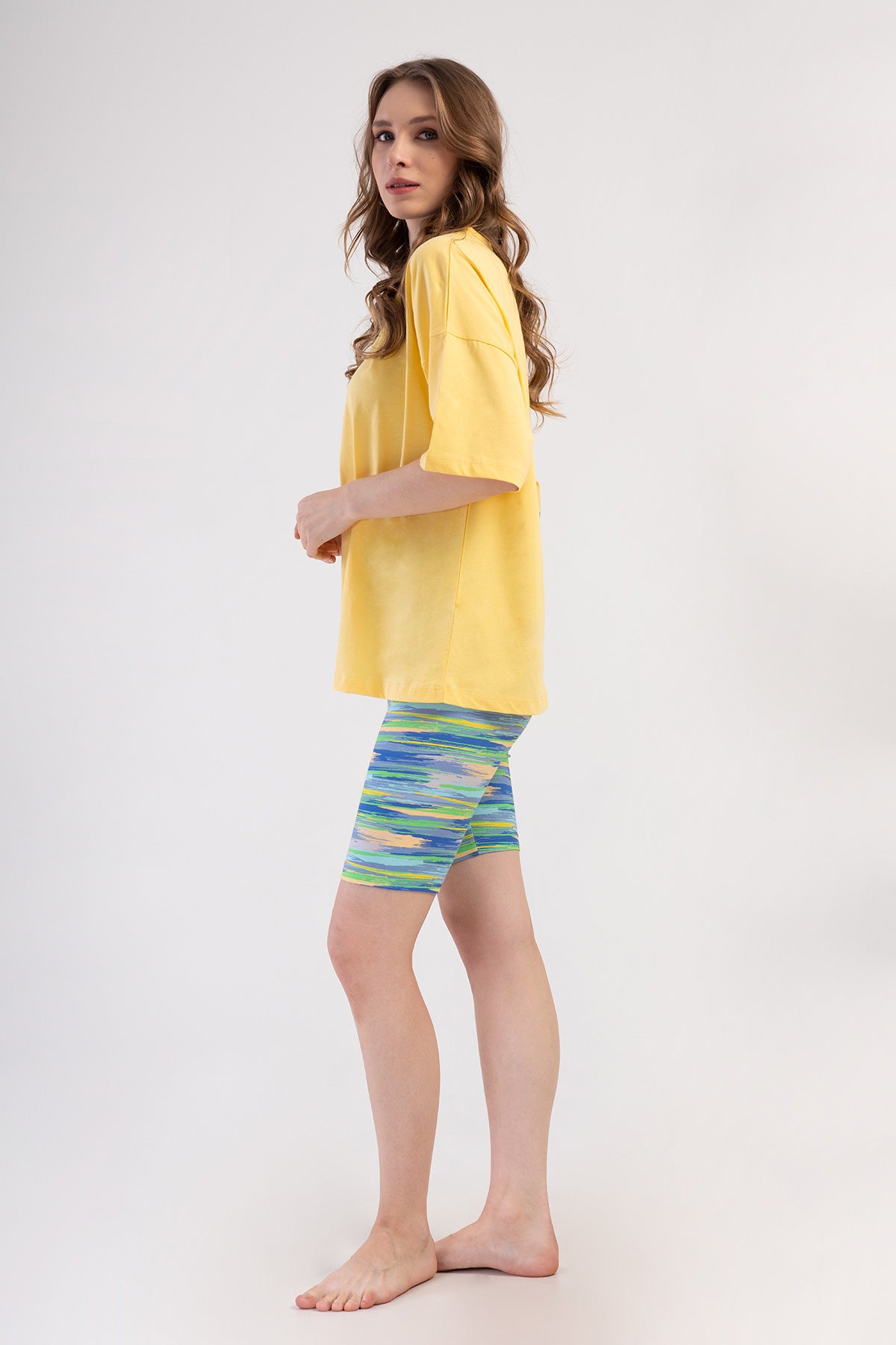 KADIN LYC SUPREM O YAKA DUSUK OMUZLU KISA KOL BIKE TAKIM