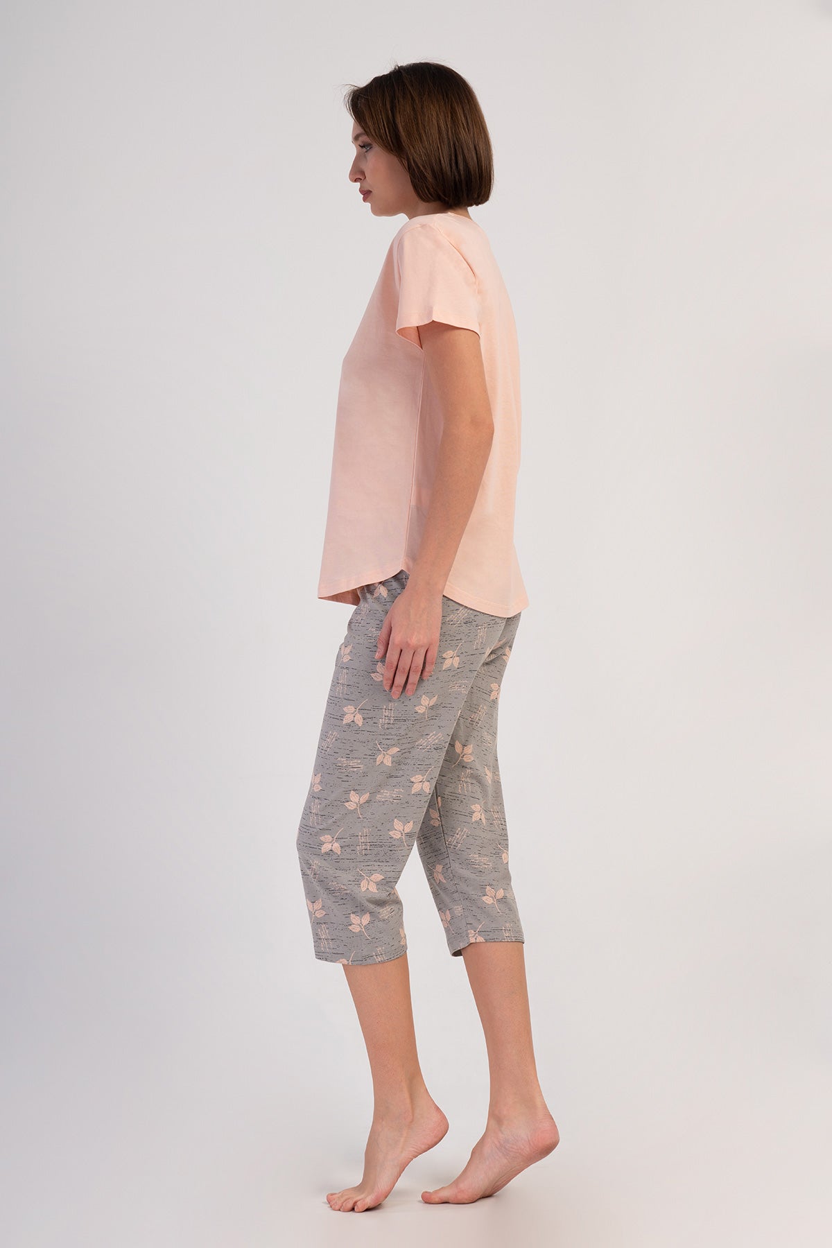 KADIN P.SUPREM O YAKA KISA KOL ETEGI OVAL KAPRI TAKIM