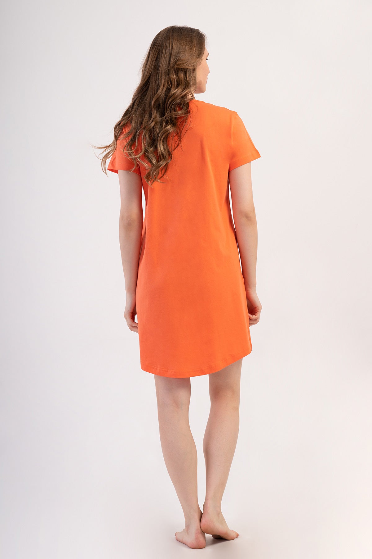 KADIN P.SUPREM O YAKA KISA KOL ETEGI OVAL CEPLI TUNIK