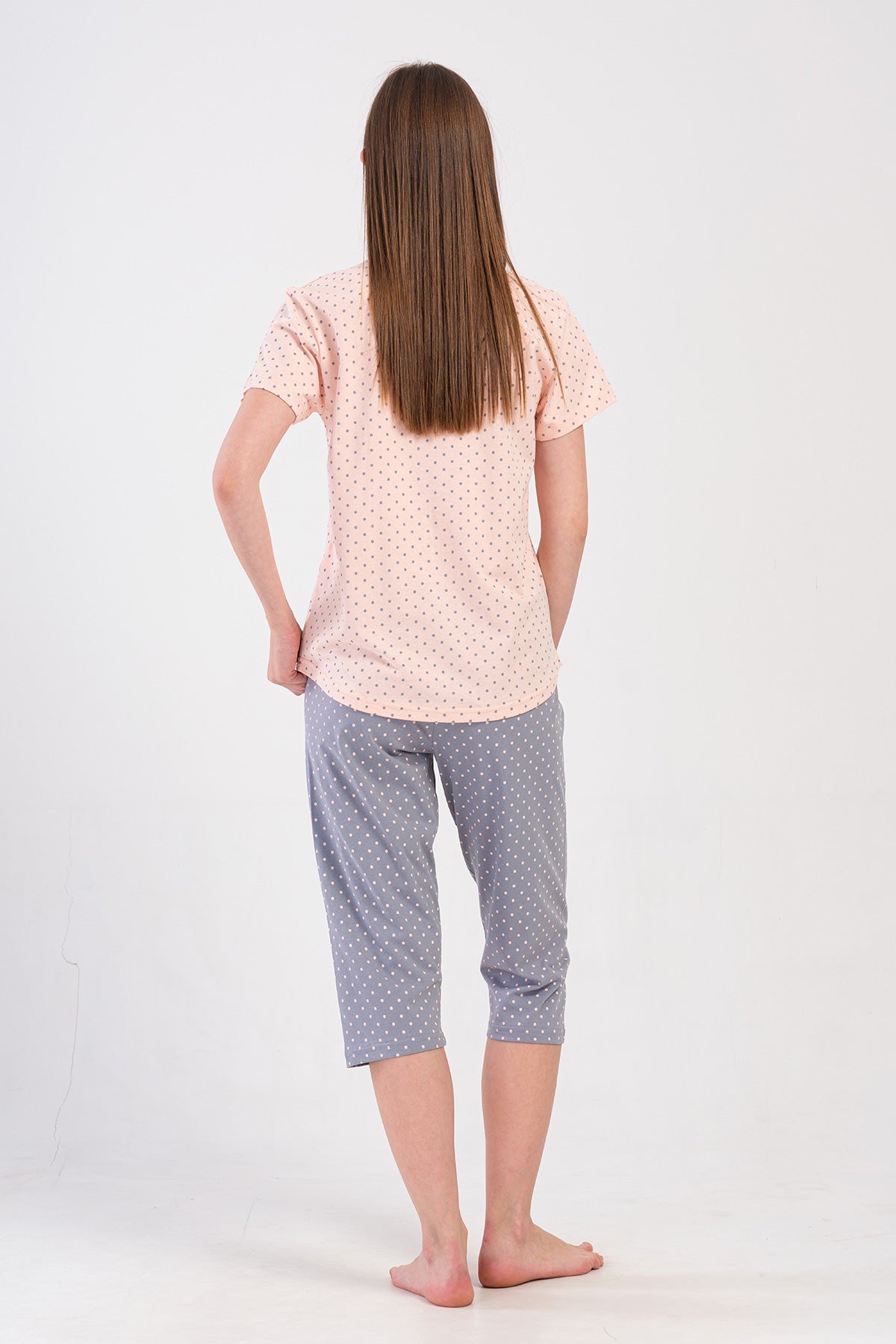 KADIN P.SUPREM O YAKA KISA KOL ETEGI OVAL KAPRI TAKIM