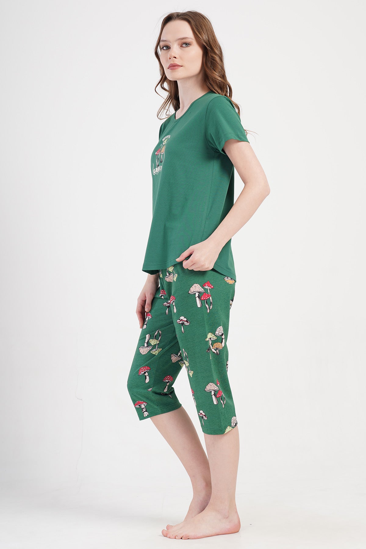 KADIN P.SUPREM O YAKA KISA KOL ETEGI OVAL KAPRI TAKIM