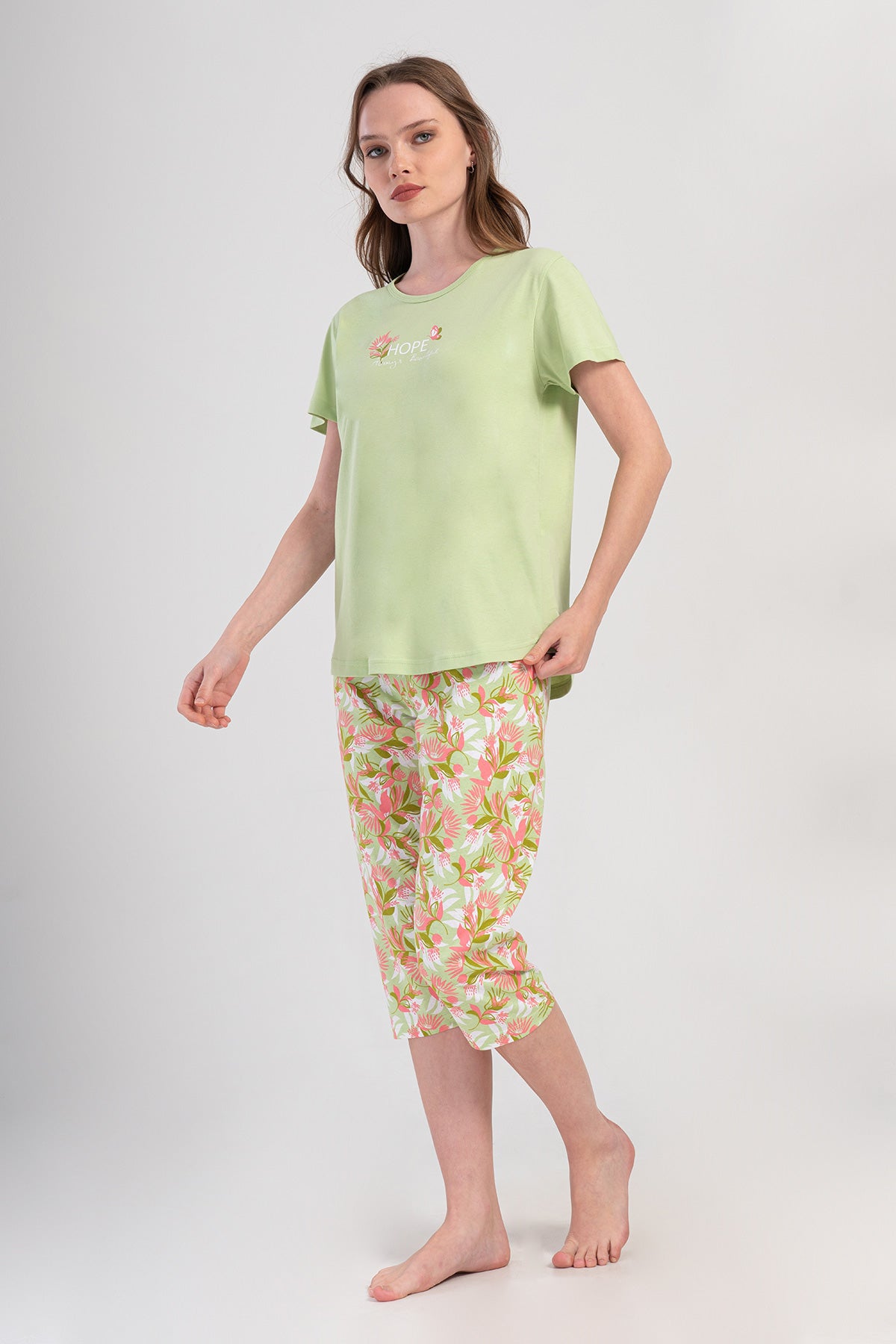 KADIN P.SUPREM O YAKA KISA KOL ETEGI OVAL KAPRI TAKIM