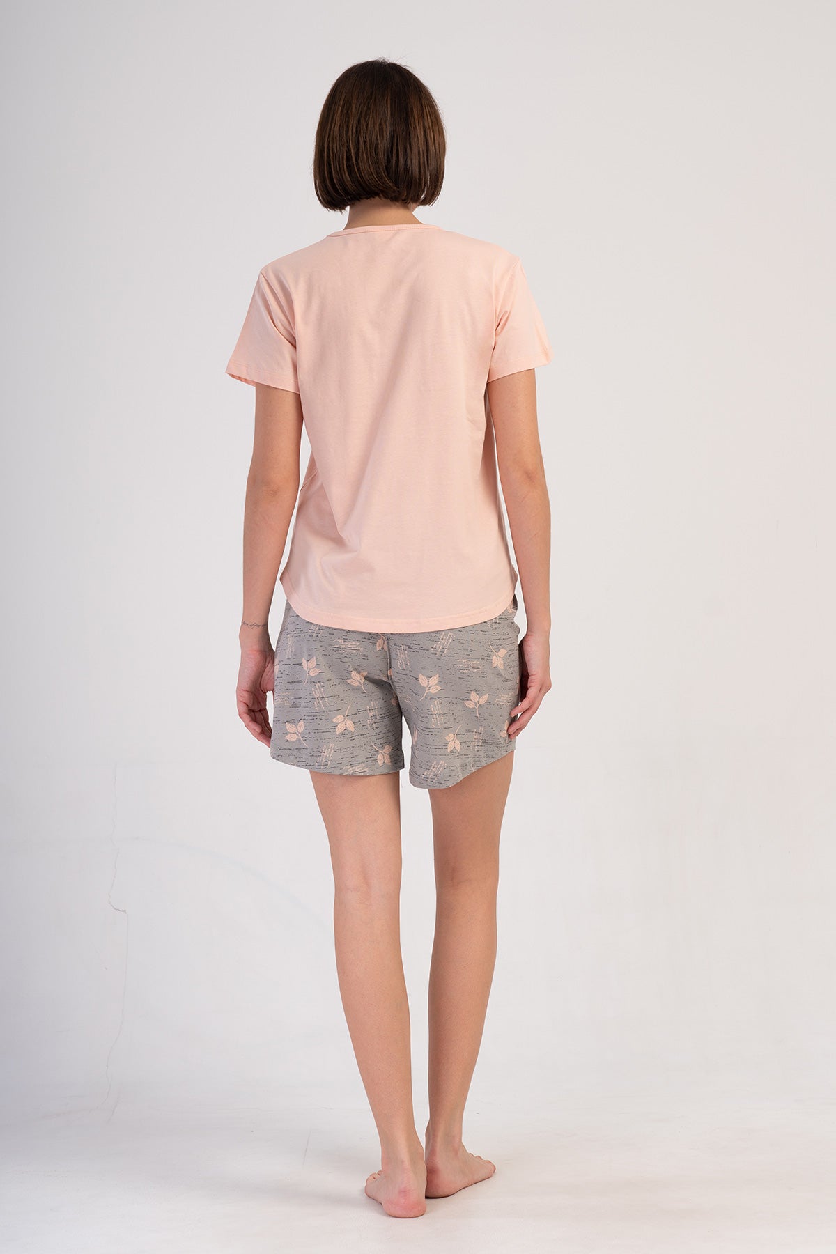 KADIN P.SUPREM O YAKA KISA KOL ETEGI OVAL SORT TAKIM