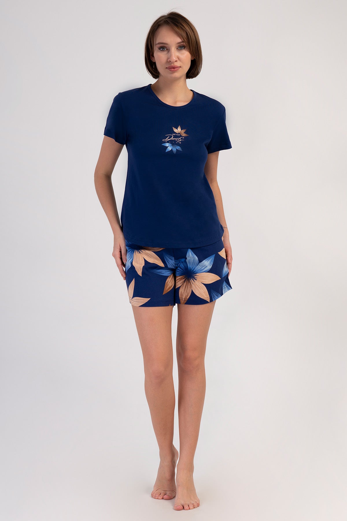 KADIN P.SUPREM O YAKA KISA KOL ETEGI OVAL SORT TAKIM