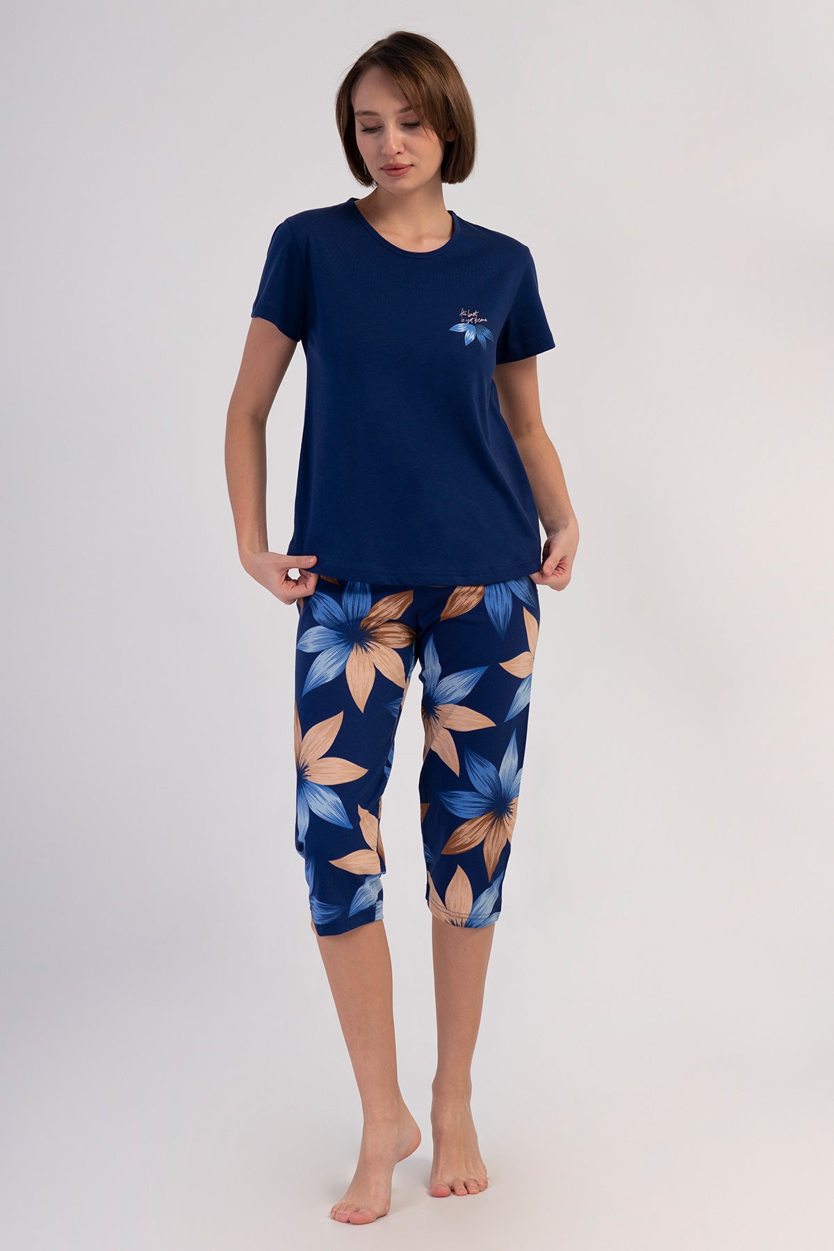 KADIN P.SUPREM O YAKA KISA KOL ETEGI OVAL KAPRI TAKIM