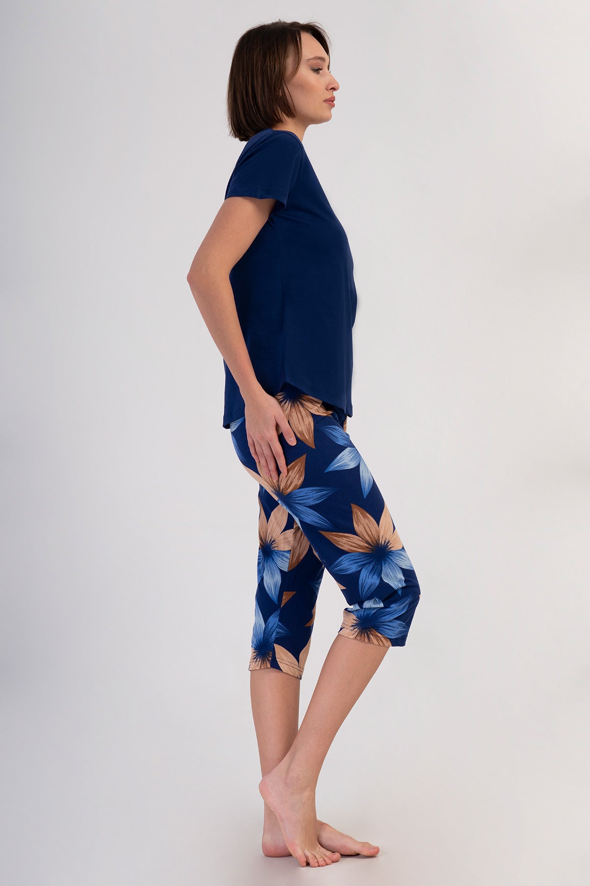 KADIN P.SUPREM O YAKA KISA KOL ETEGI OVAL KAPRI TAKIM