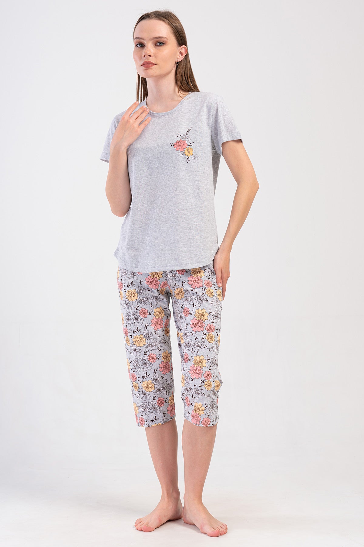 KADIN P.SUPREM O YAKA KISA KOL ETEGI OVAL KAPRI TAKIM