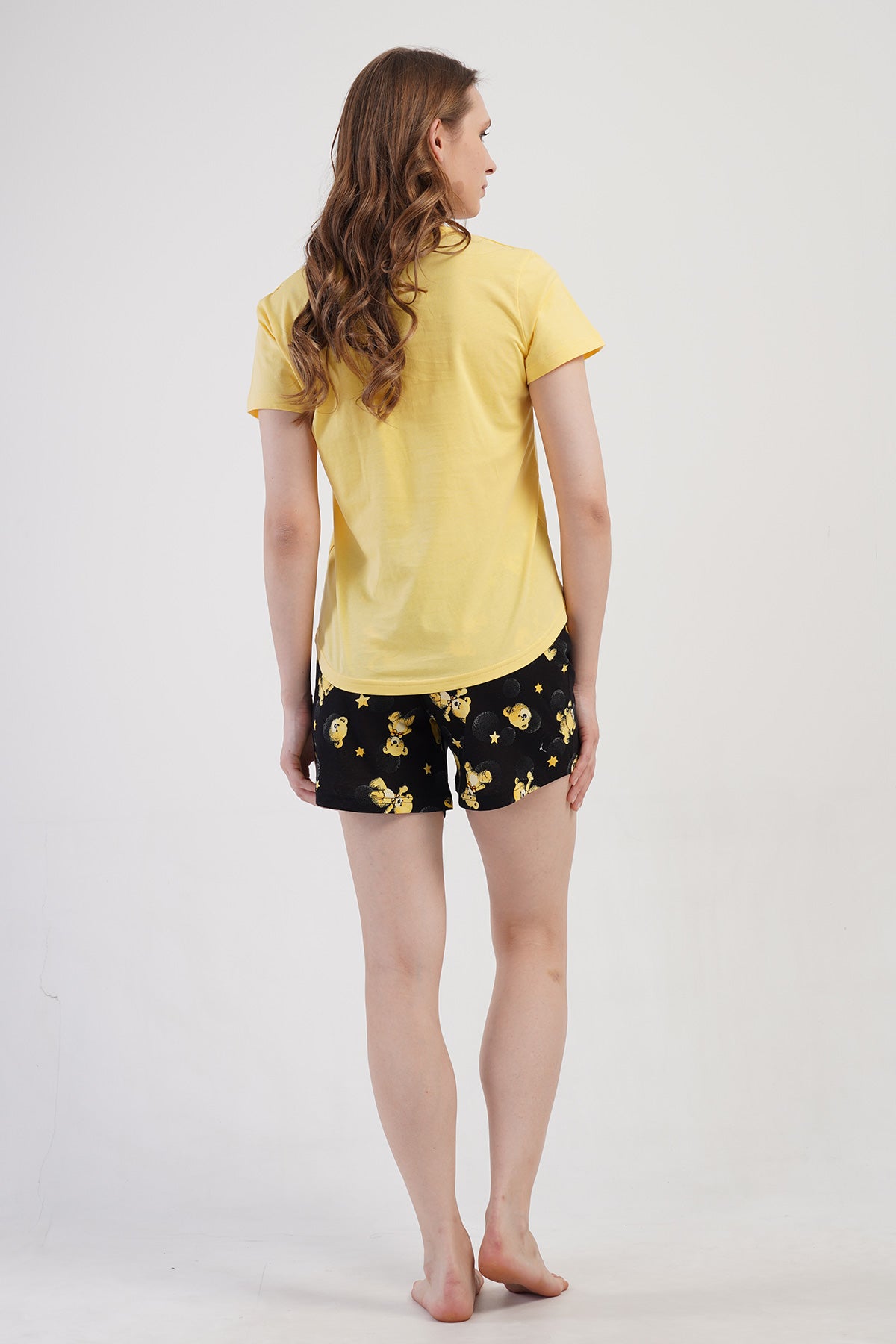 KADIN P.SUPREM O YAKA KISA KOL ETEGI OVAL SORT TAKIM