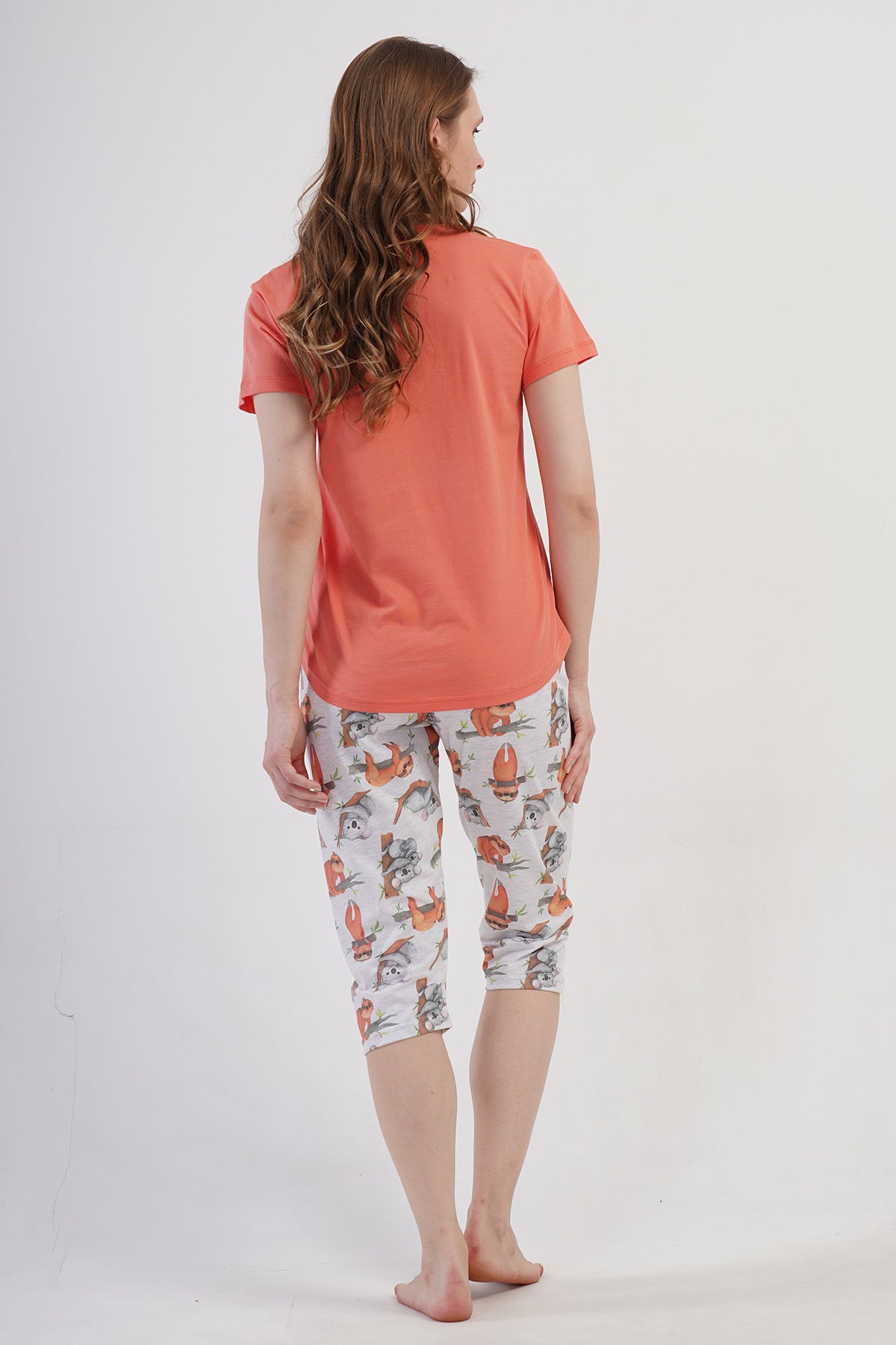 KADIN P.SUPREM O YAKA KISA KOL ETEGI OVAL KAPRI TAKIM