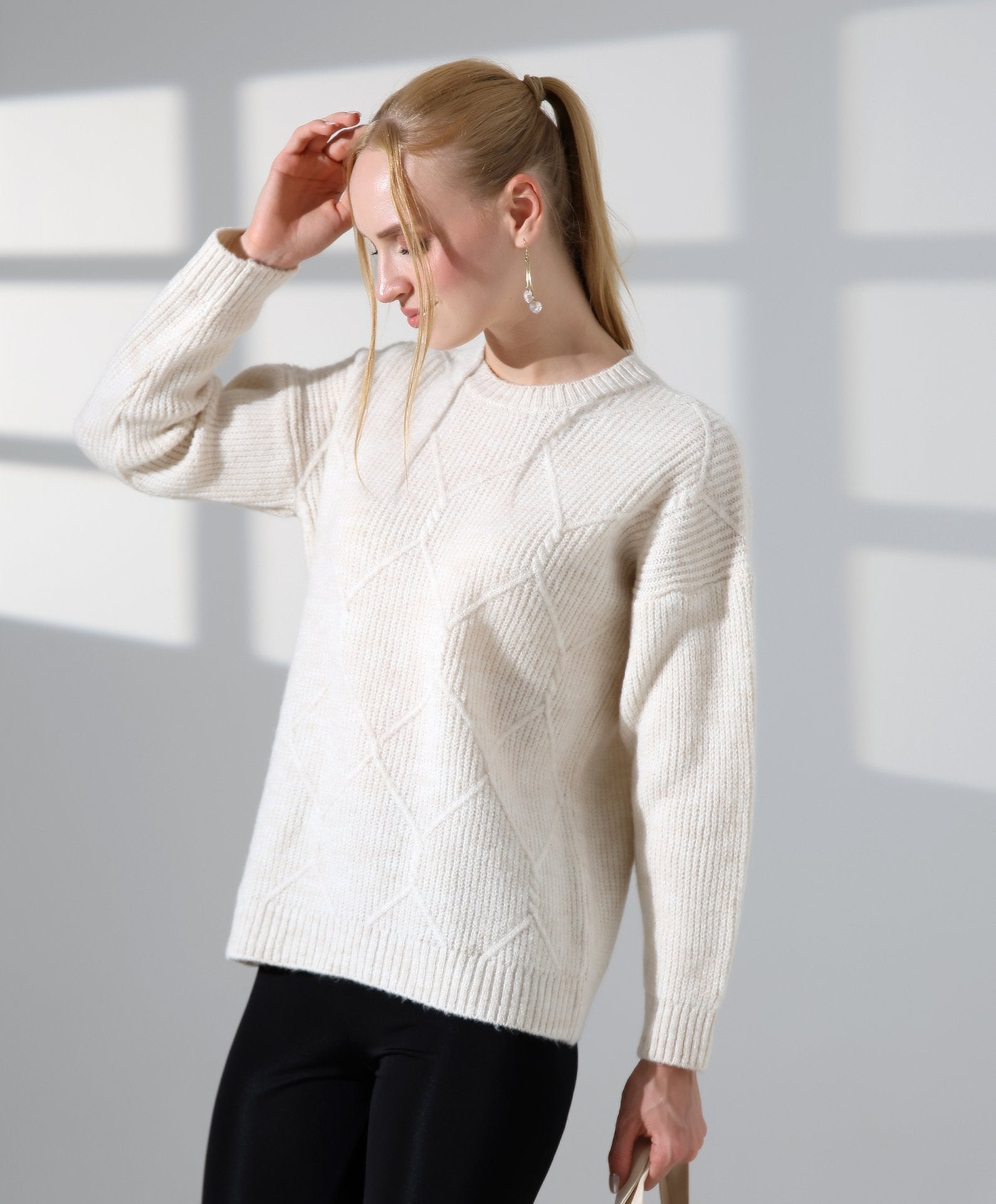 Saç Örgü Kazak