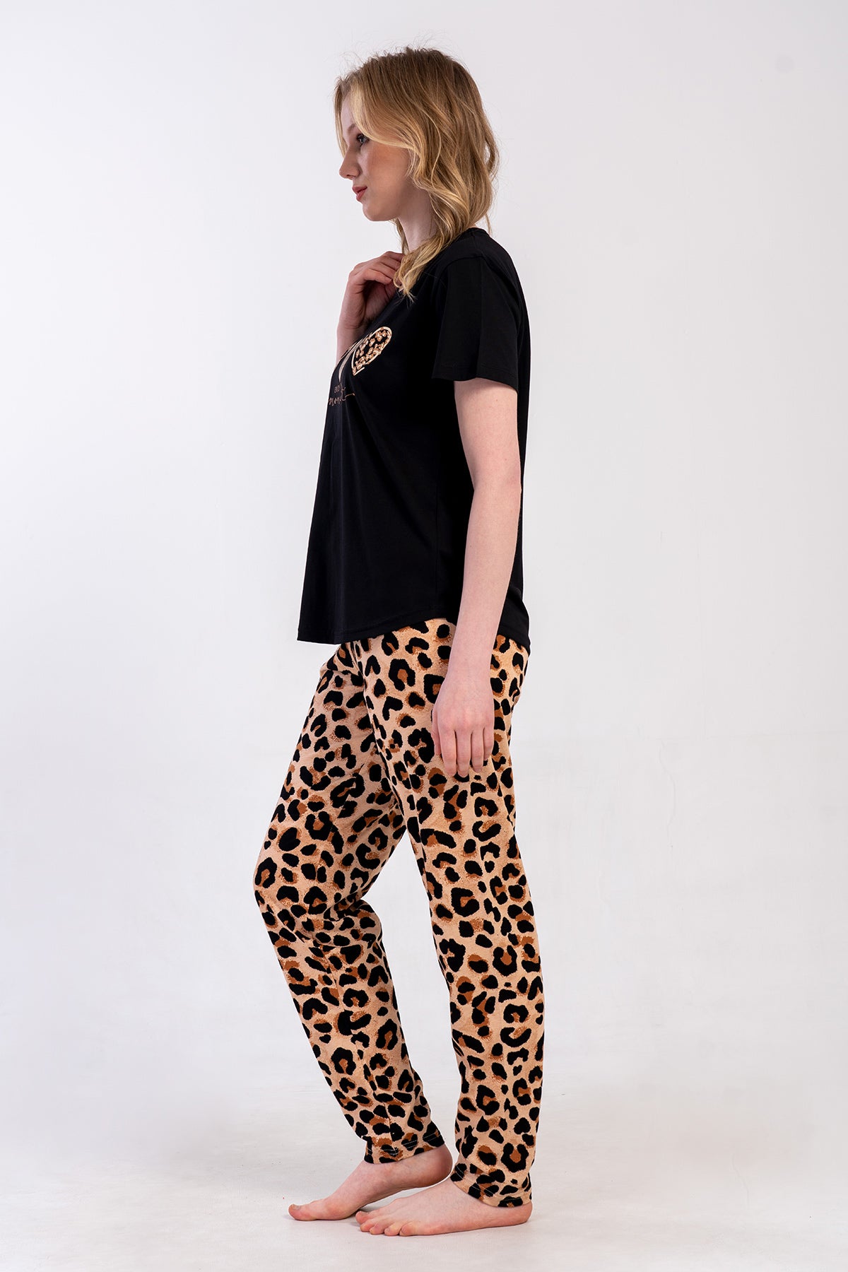 KADIN P.SUPREM XXL O YAKA KISA KOL ETEGI OVAL PIJAMA TAKIM - SIYAH