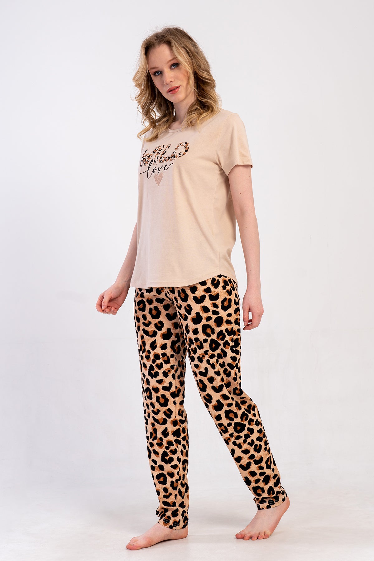 KADIN P.SUPREM BATTAL XXL O YAKA KISA KOL ETEGI OVAL PIJAMA TAKIM - SIYAH