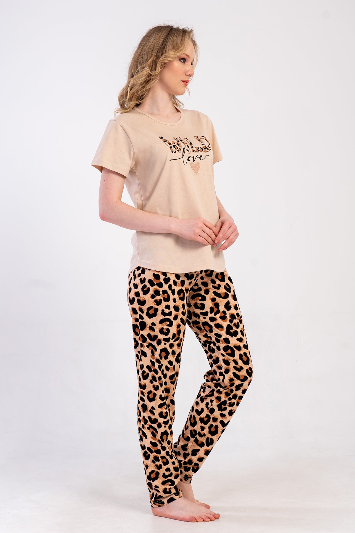 KADIN P.SUPREM BATTAL XXL O YAKA KISA KOL ETEGI OVAL PIJAMA TAKIM - SIYAH