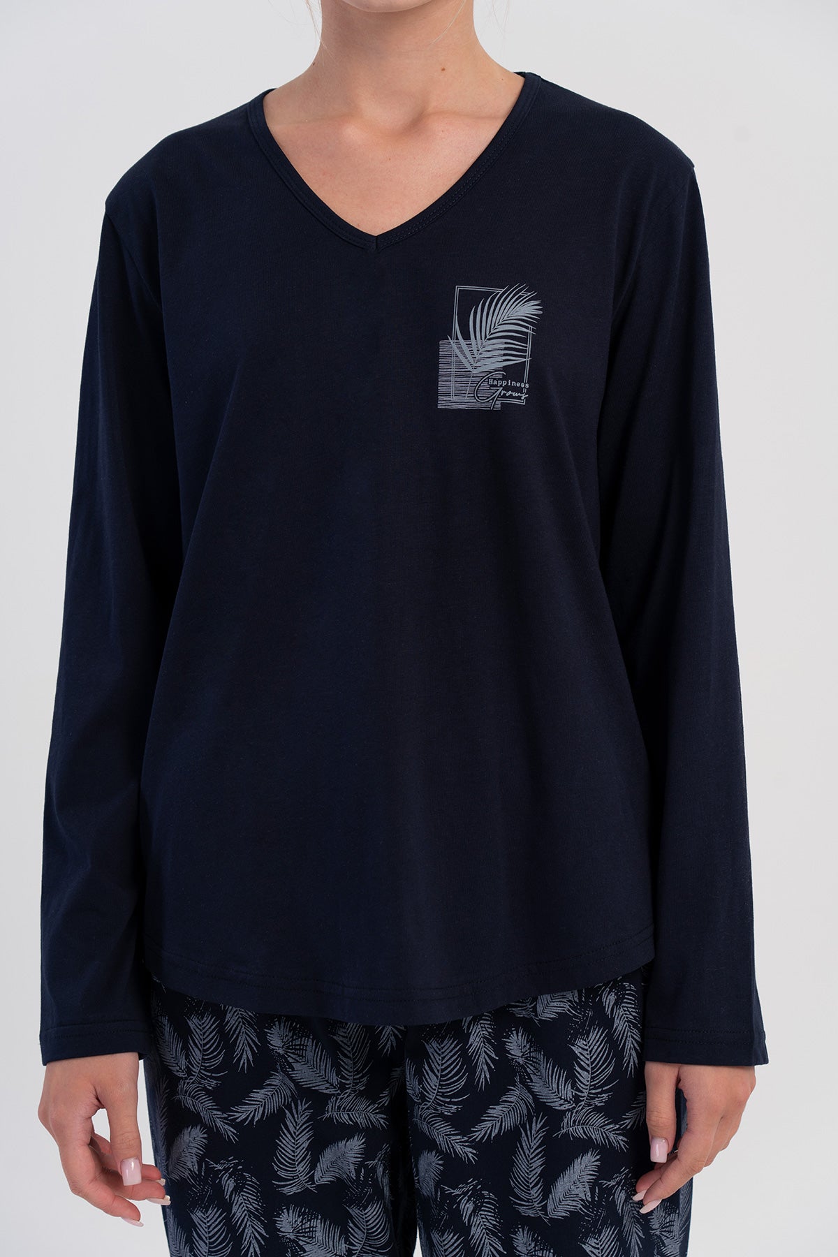 KADIN P.SUPREM XXL V YAKA UZUN KOL ETEGI OVAL PIJAMA TAKIM - Y.LACIVERT