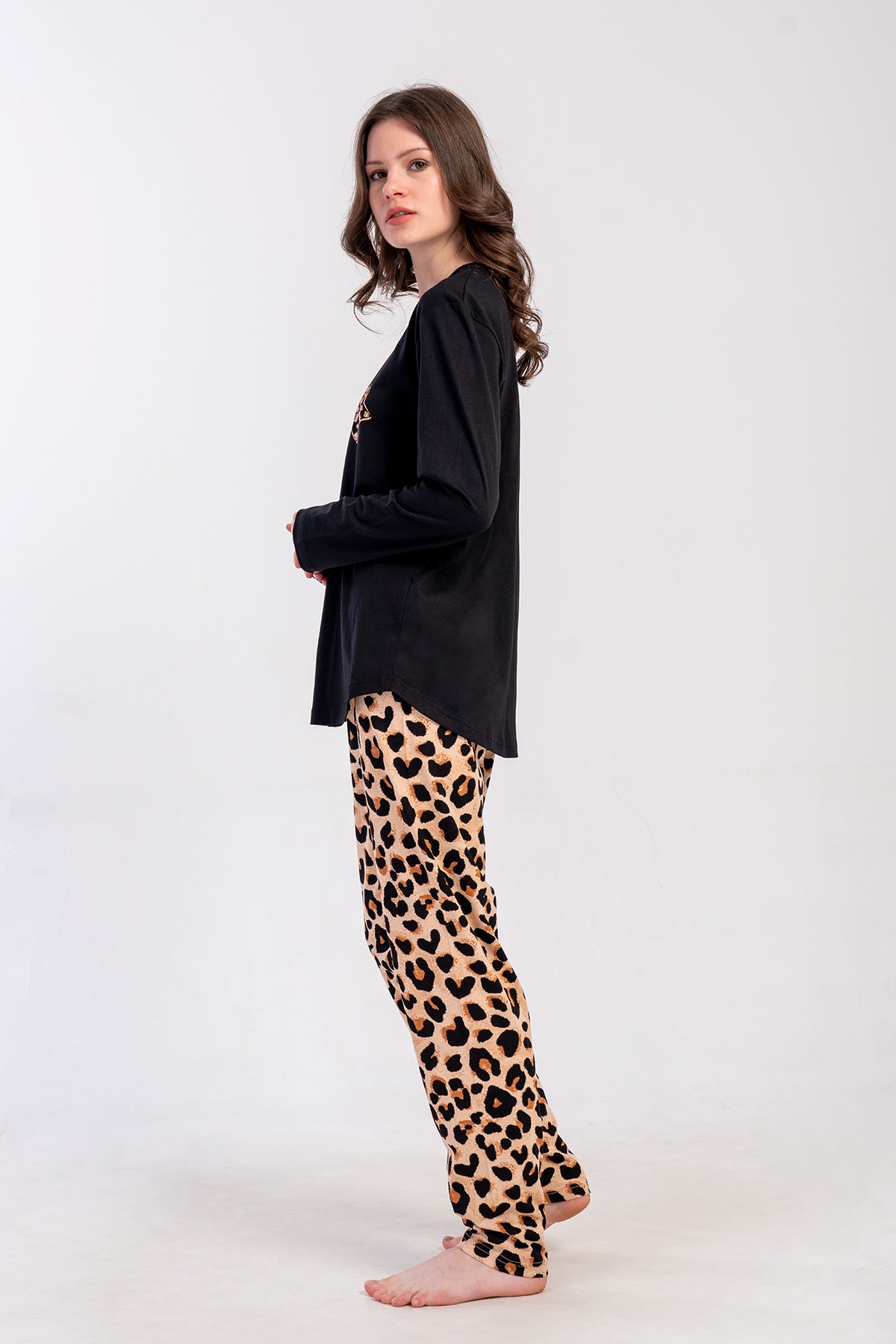 KADIN P.SUPREM XXL O YAKA UZUN KOL ETEGI OVAL PIJAMA TAKIM - SIYAH