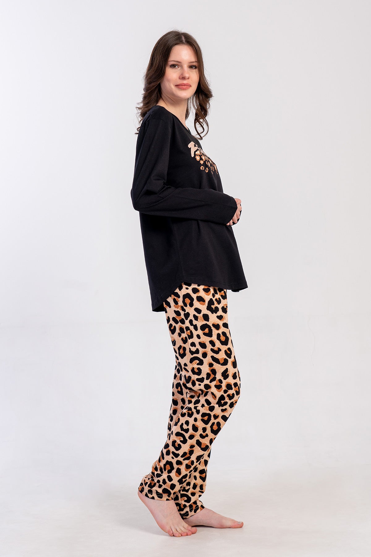 KADIN P.SUPREM BATTAL XXL O YAKA UZUN KOL ETEGI OVAL PIJAMA TAKIM - SIYAH