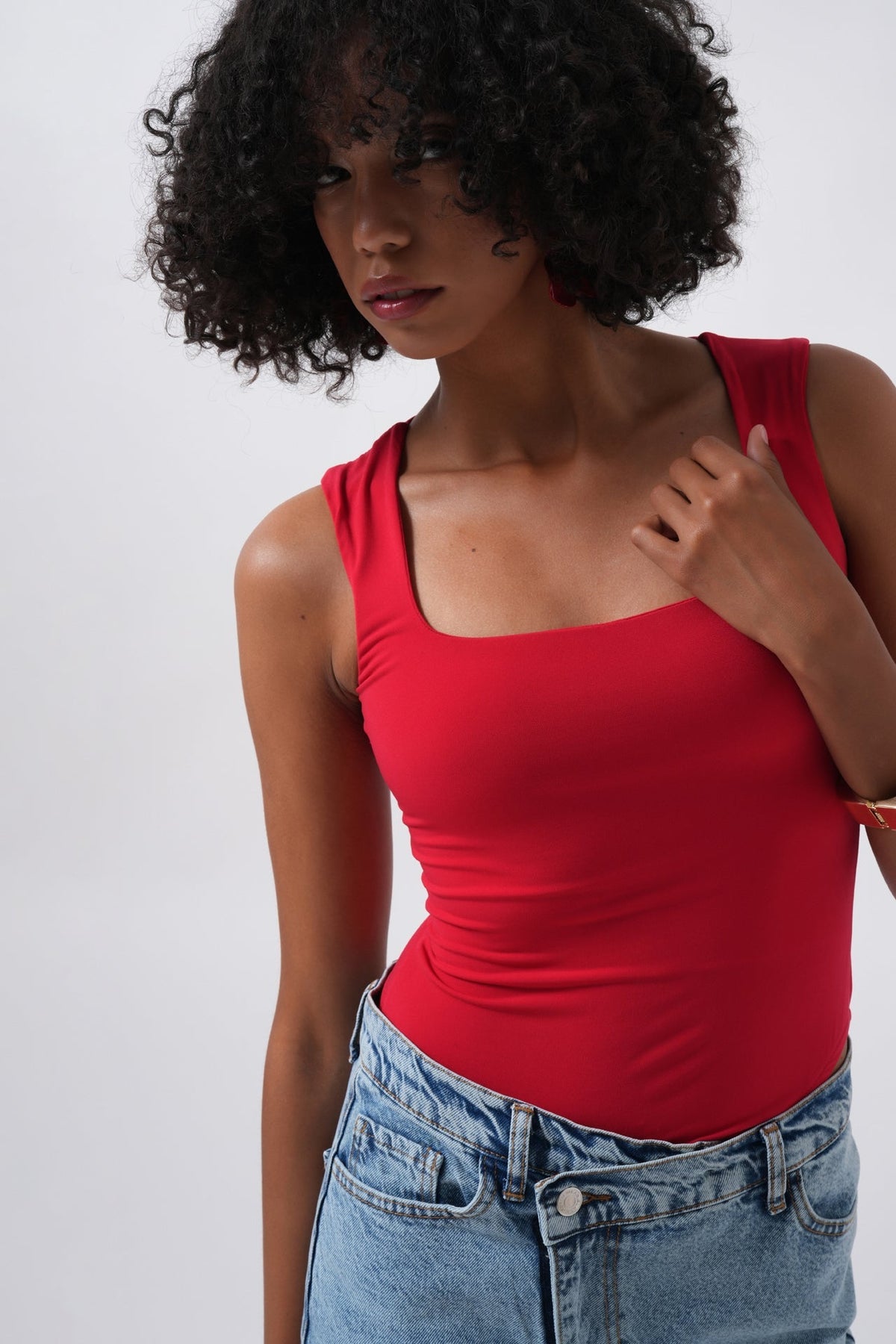 Kare Yaka Kalın Askılı Bodysuit - Kırmızı