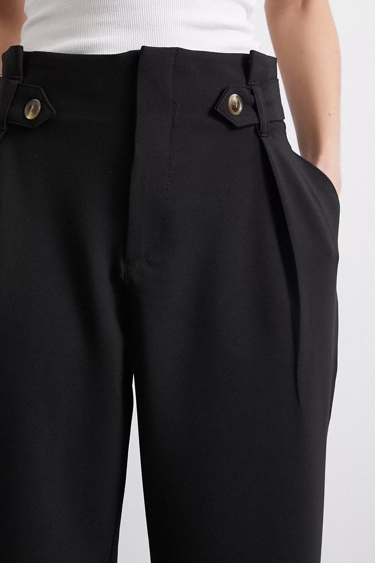 Bel Detaylı Wide Leg Pantolon - Siyah