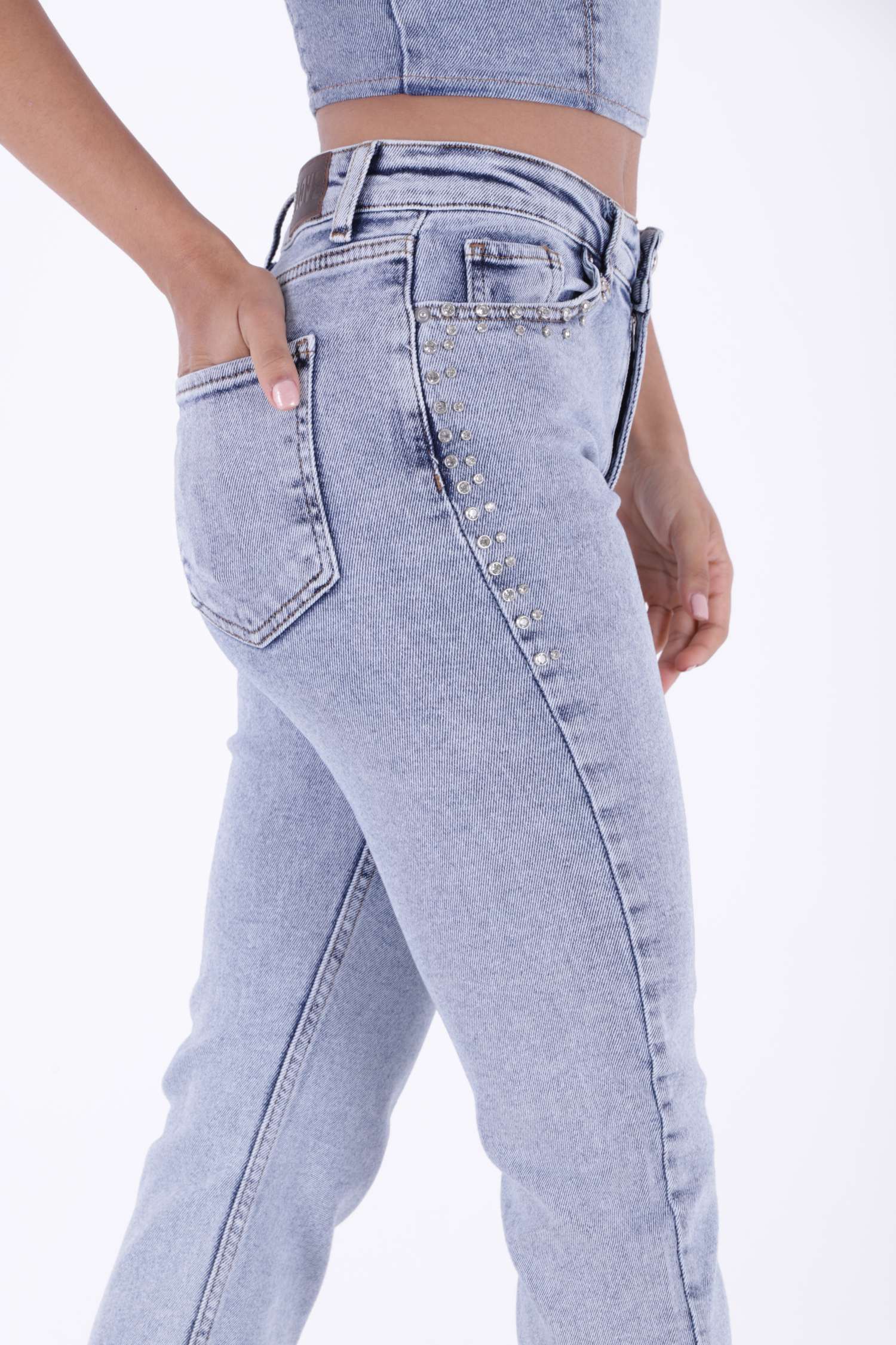 Taşlı Mom Fit Kot Pantolon - Kar Yıkama Açık Mavi - (28-33) - 6