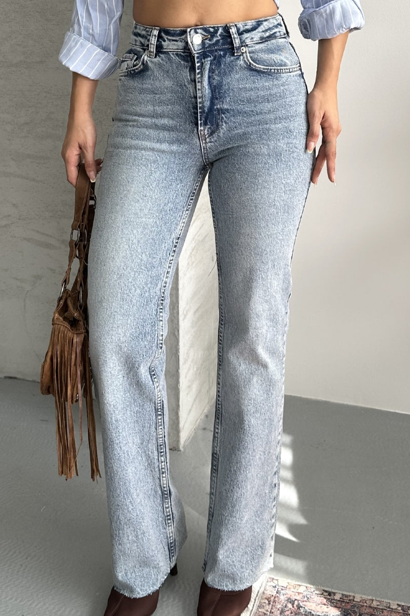 Kesik Paça Straight Fit Kot Pantolon - Açık Mavi ve Tintli - (26-31) - 5