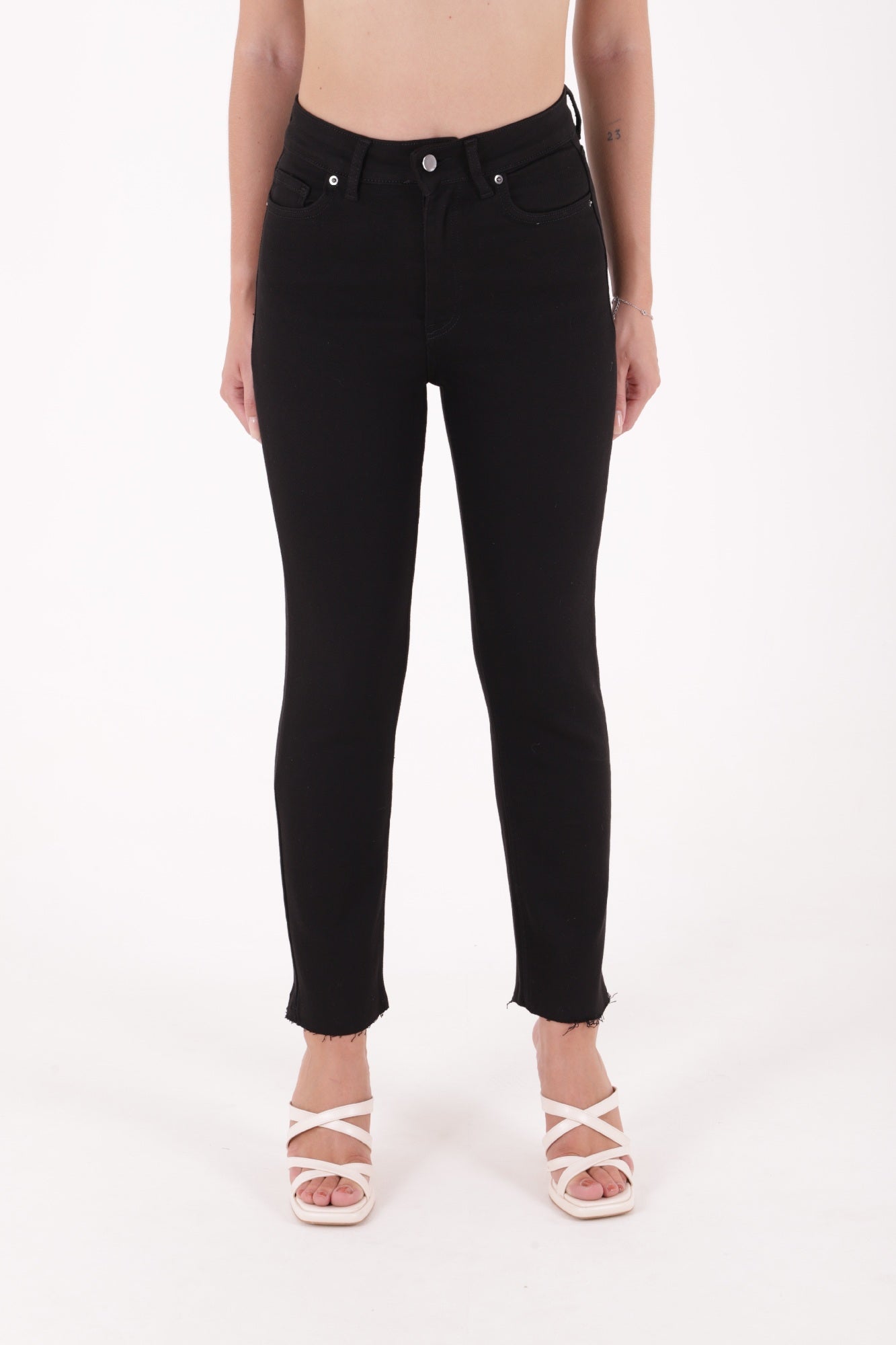 Dikişsiz Paça Mom Fit Kot Pantolon - Siyah - (26-31) - 2