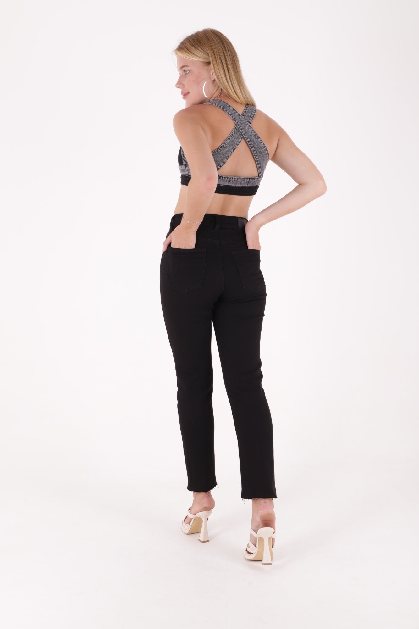 Dikişsiz Paça Mom Fit Kot Pantolon - Siyah - (26-31) - 3