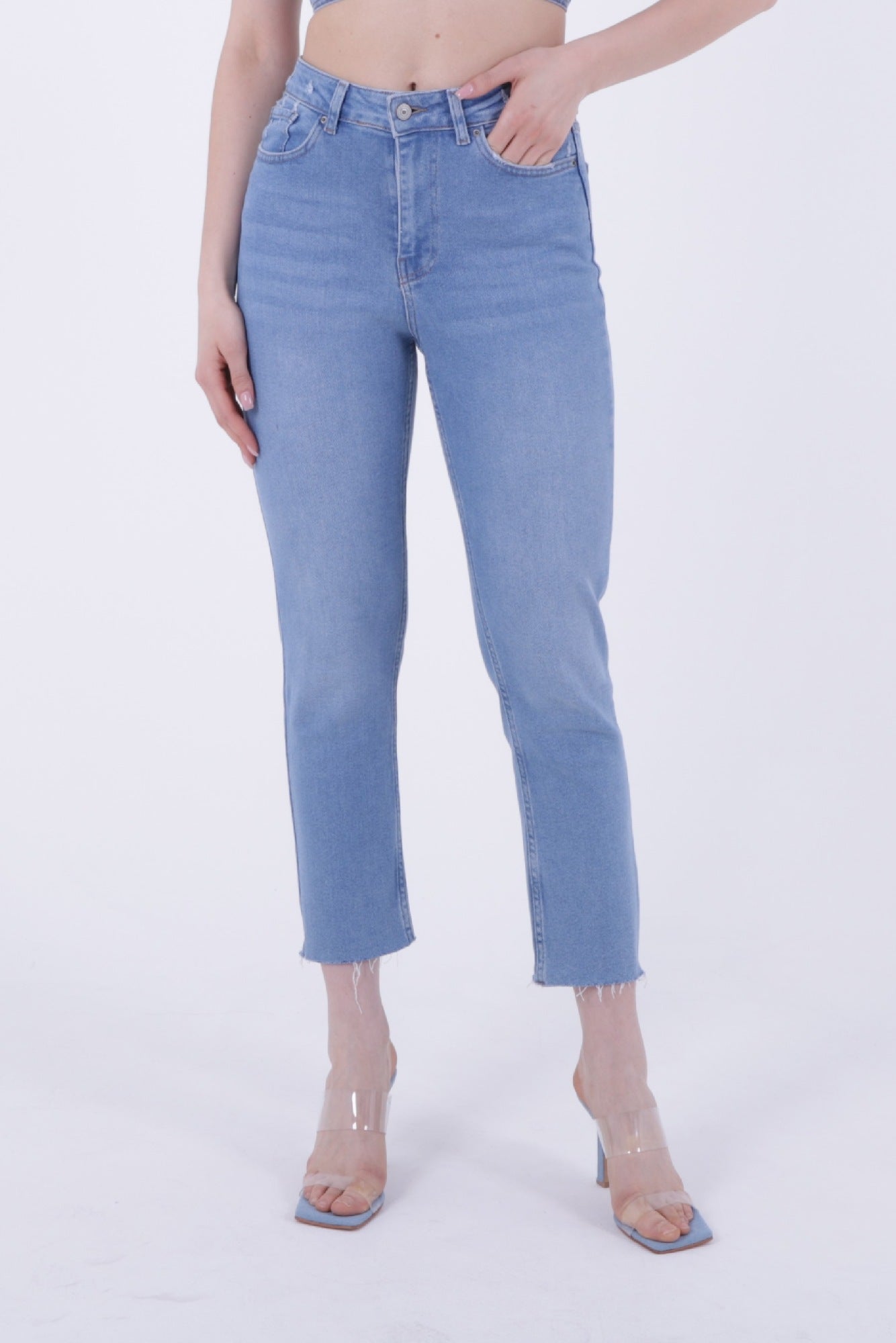Dikişsiz Paça Mom Fit Kot Pantolon - Açık Mavi Kot - (26-31) - 2