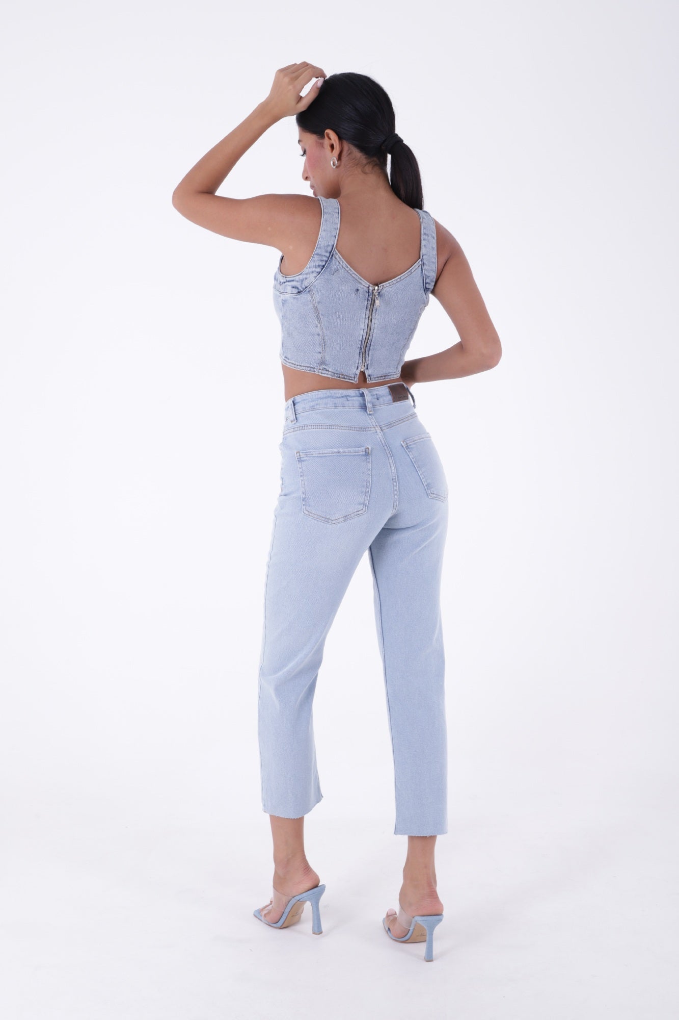Dikişsiz Paça Mom Fit Kot Pantolon - Buz Mavisi ve Tintli - (26-31) - 3