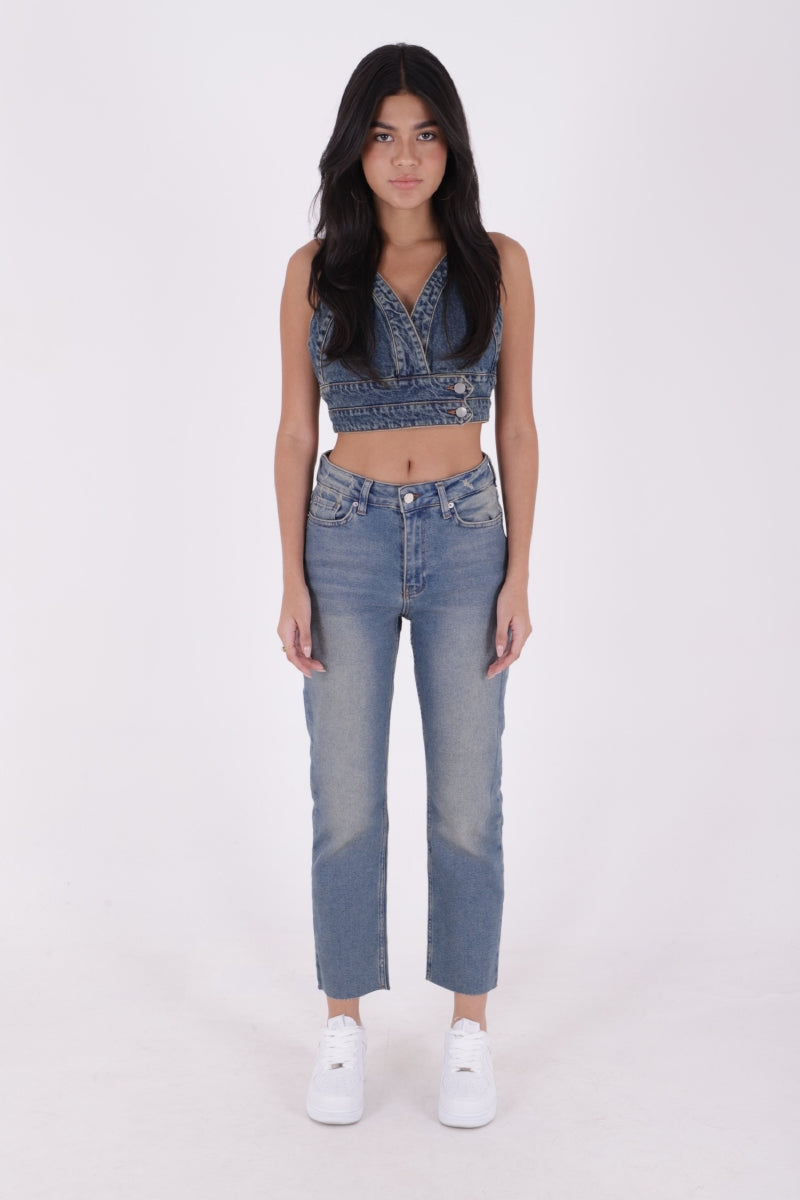 Dikişsiz Paça Mom Fit Kot Pantolon Orta Mavi ve Tintli