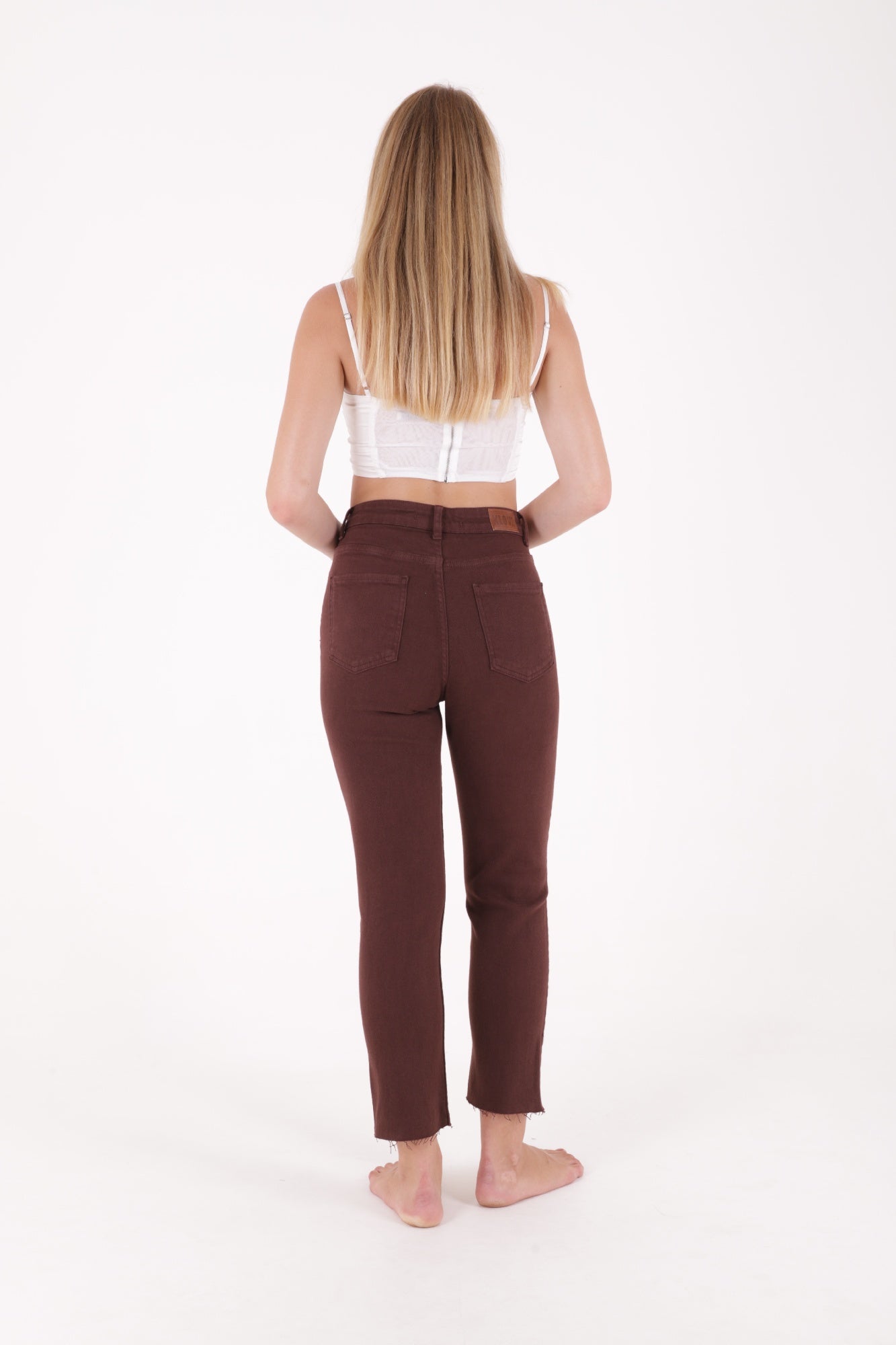 Dikişsiz Paça Mom Fit Kot Pantolon - Kahverengi - (26-31) - 3