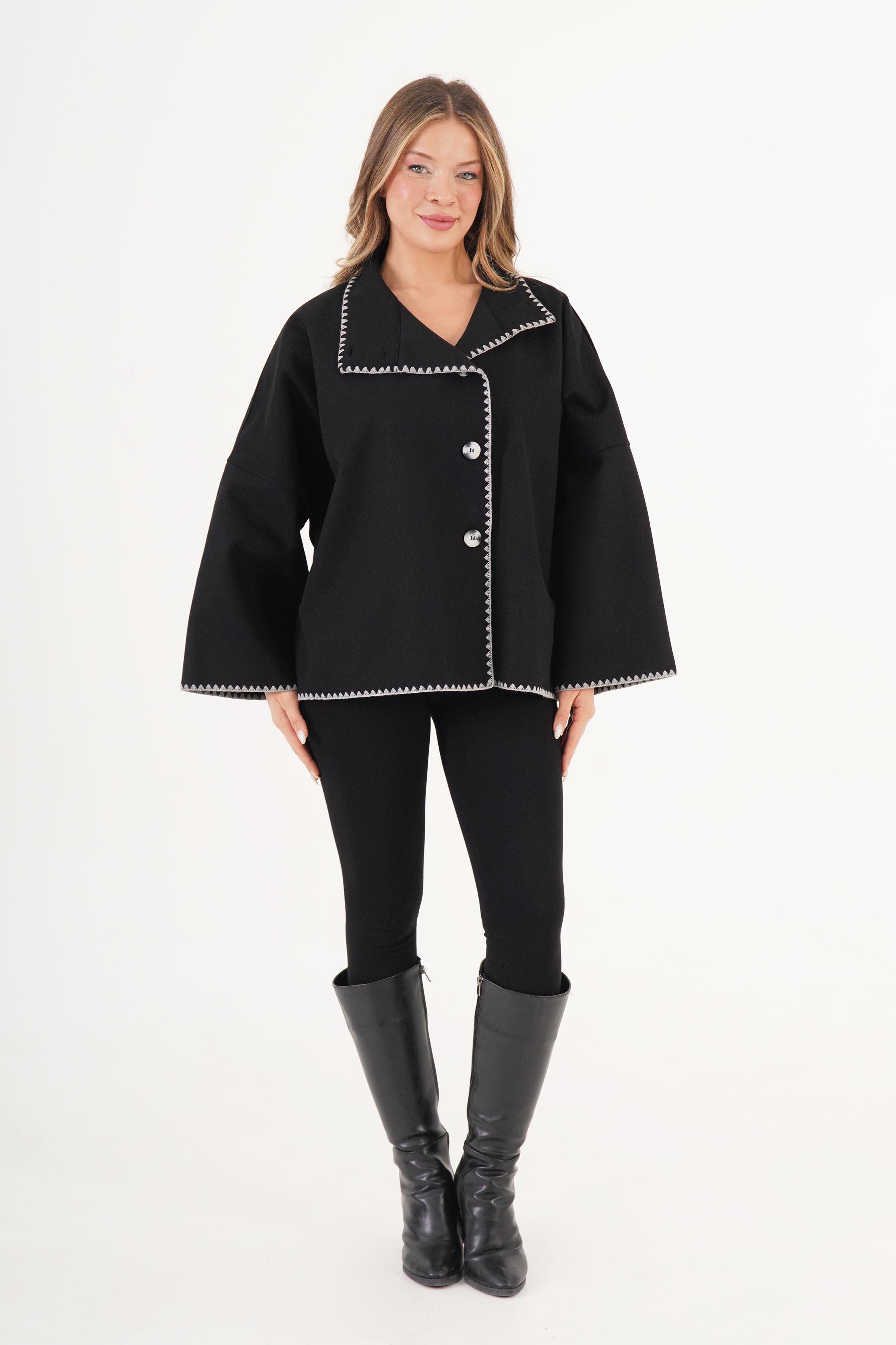 Kroşatalı Düğmeli Toptan Siyah Panço