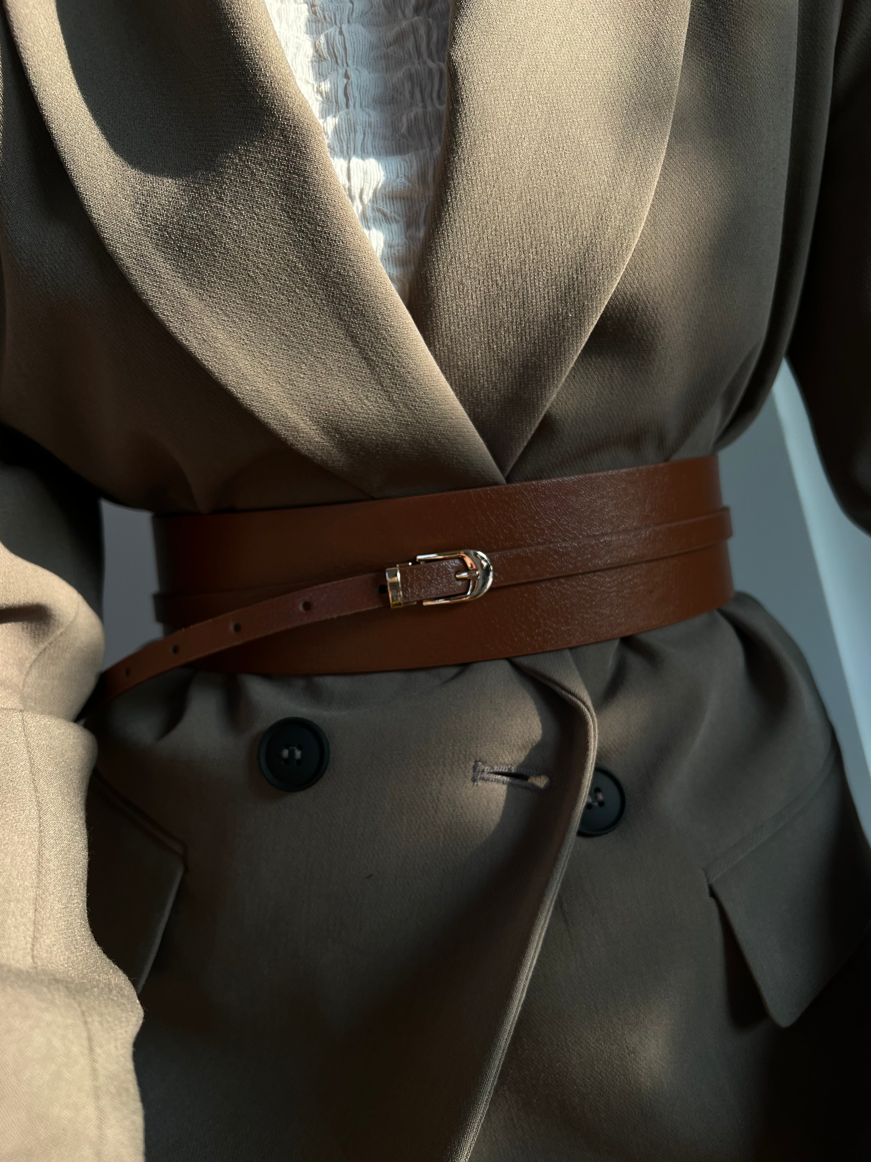 Front-Ending Long Waist Belt