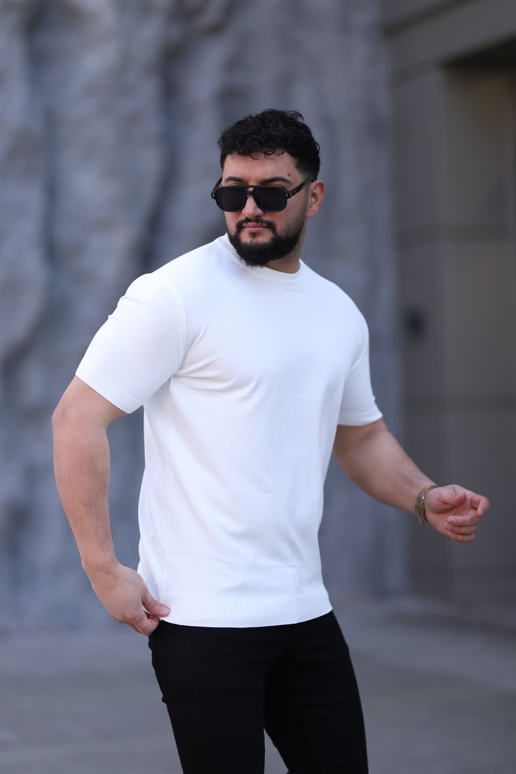 BİSİKLET YAKA TRİKO TİŞÖRT