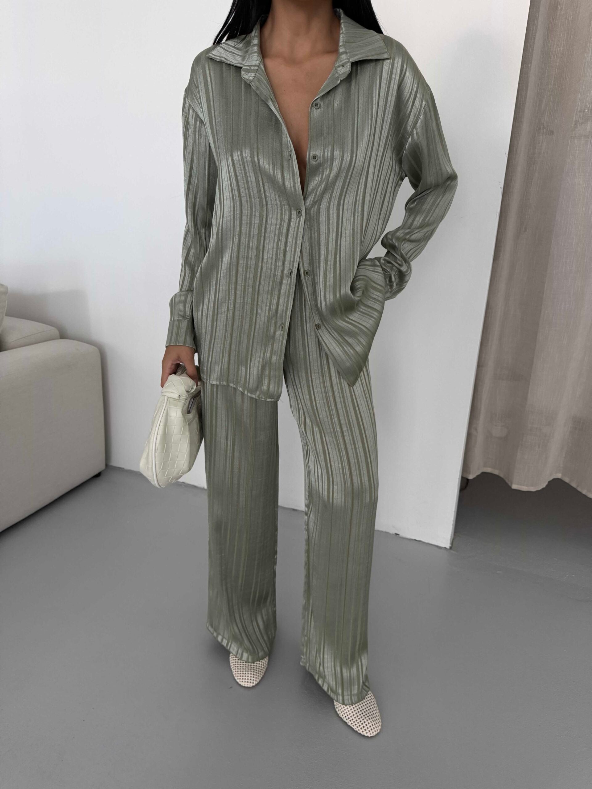 Çizgi Desen Saten Takım 2519