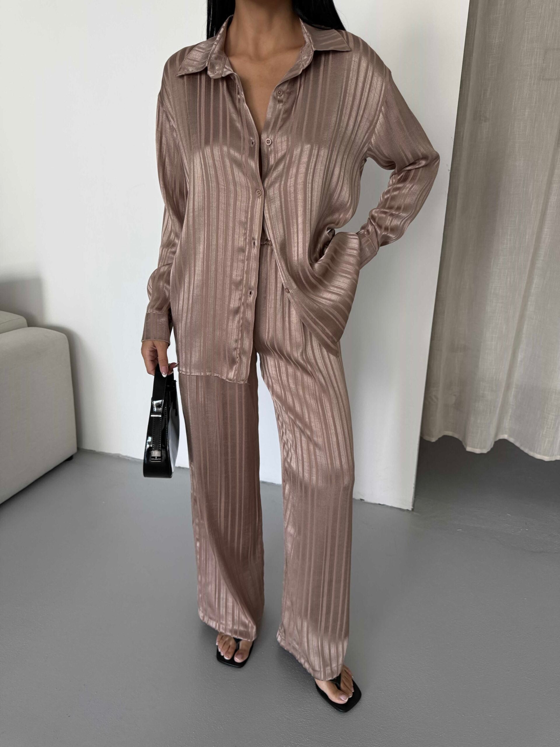 Çizgi Desen Saten Takım 2519