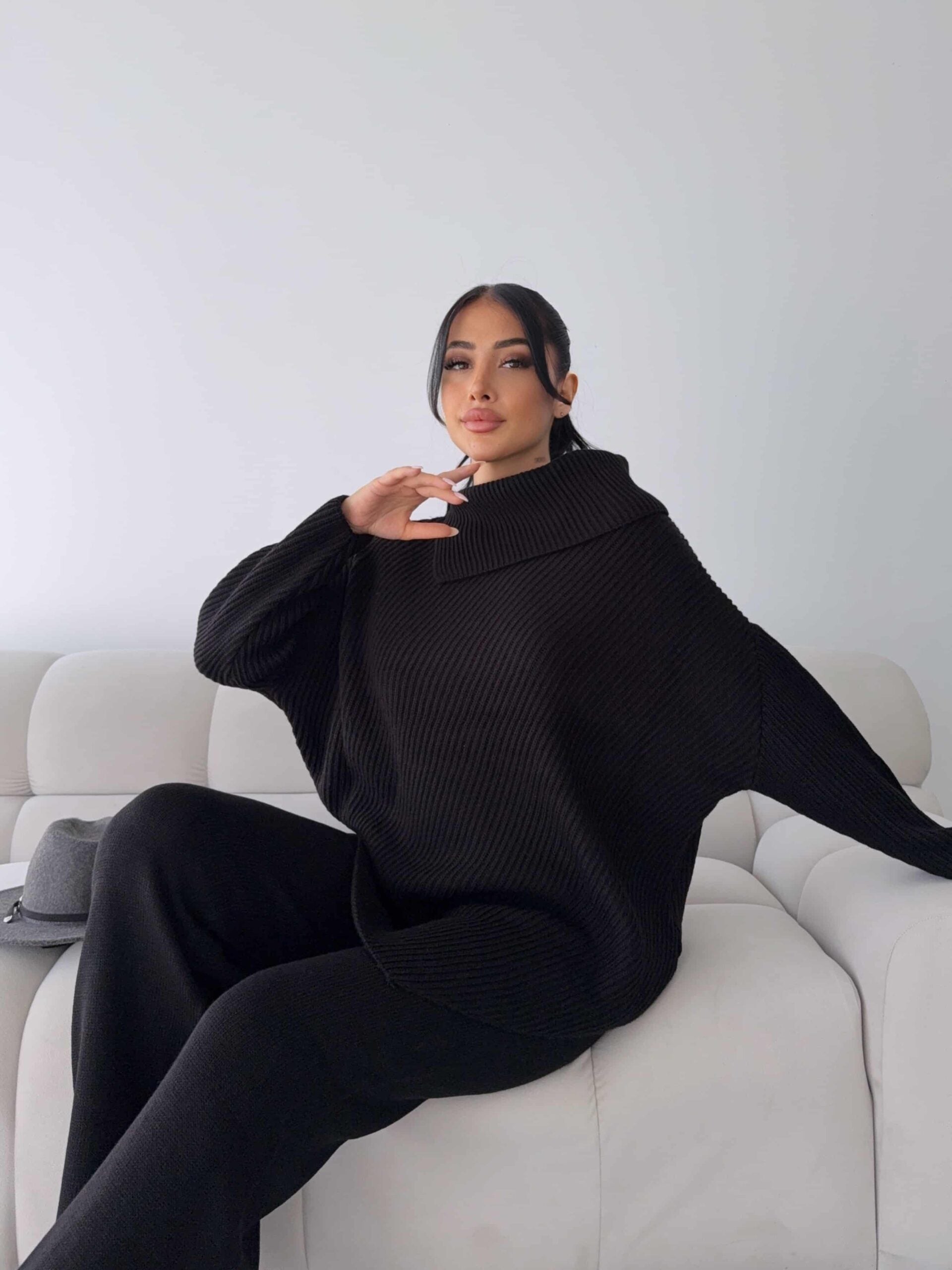 Mektup Yaka Triko Takım 1555