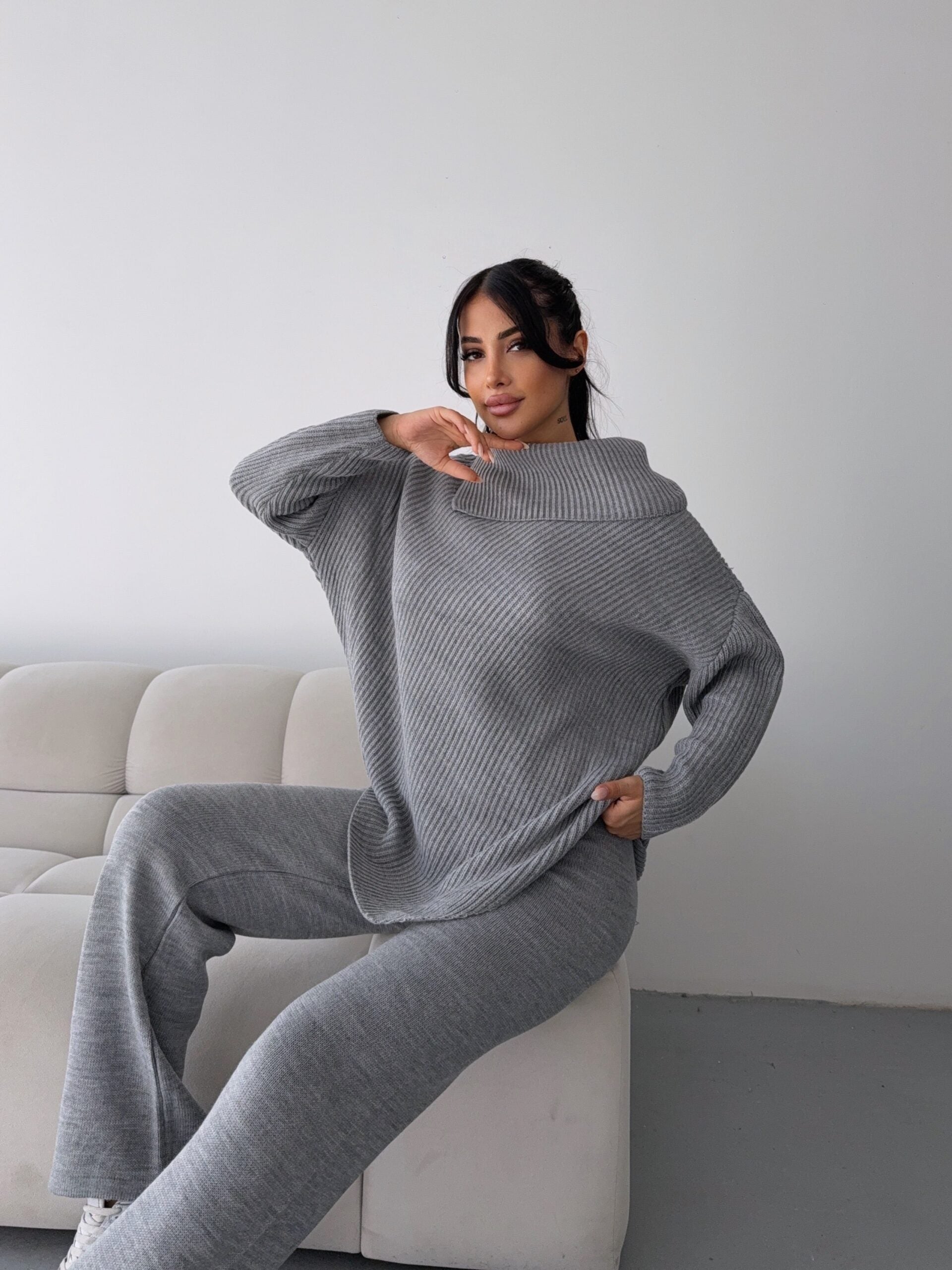 Mektup Yaka Triko Takım 1555