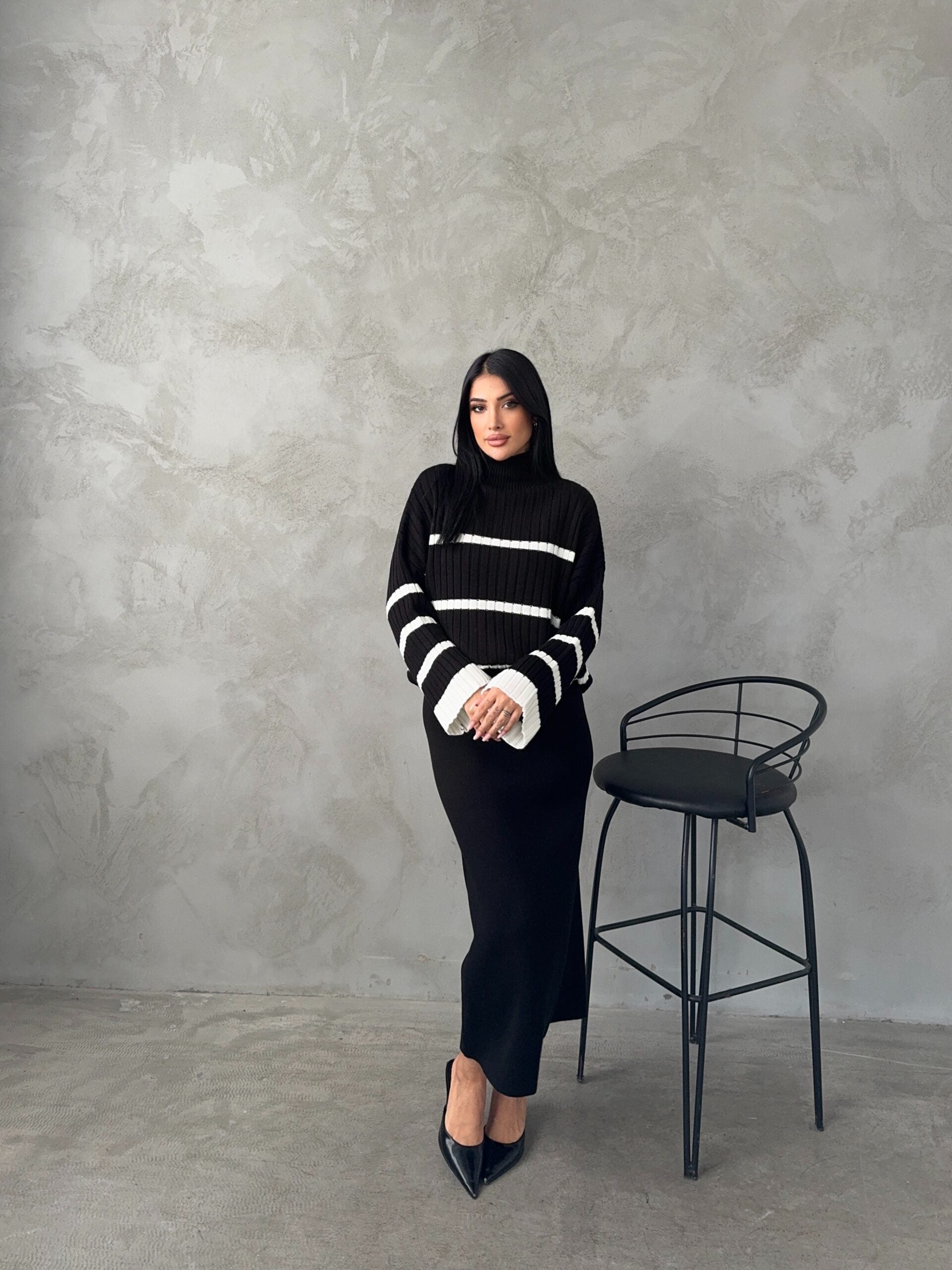 Balıkçı Yaka Etekli Triko Takım 1500