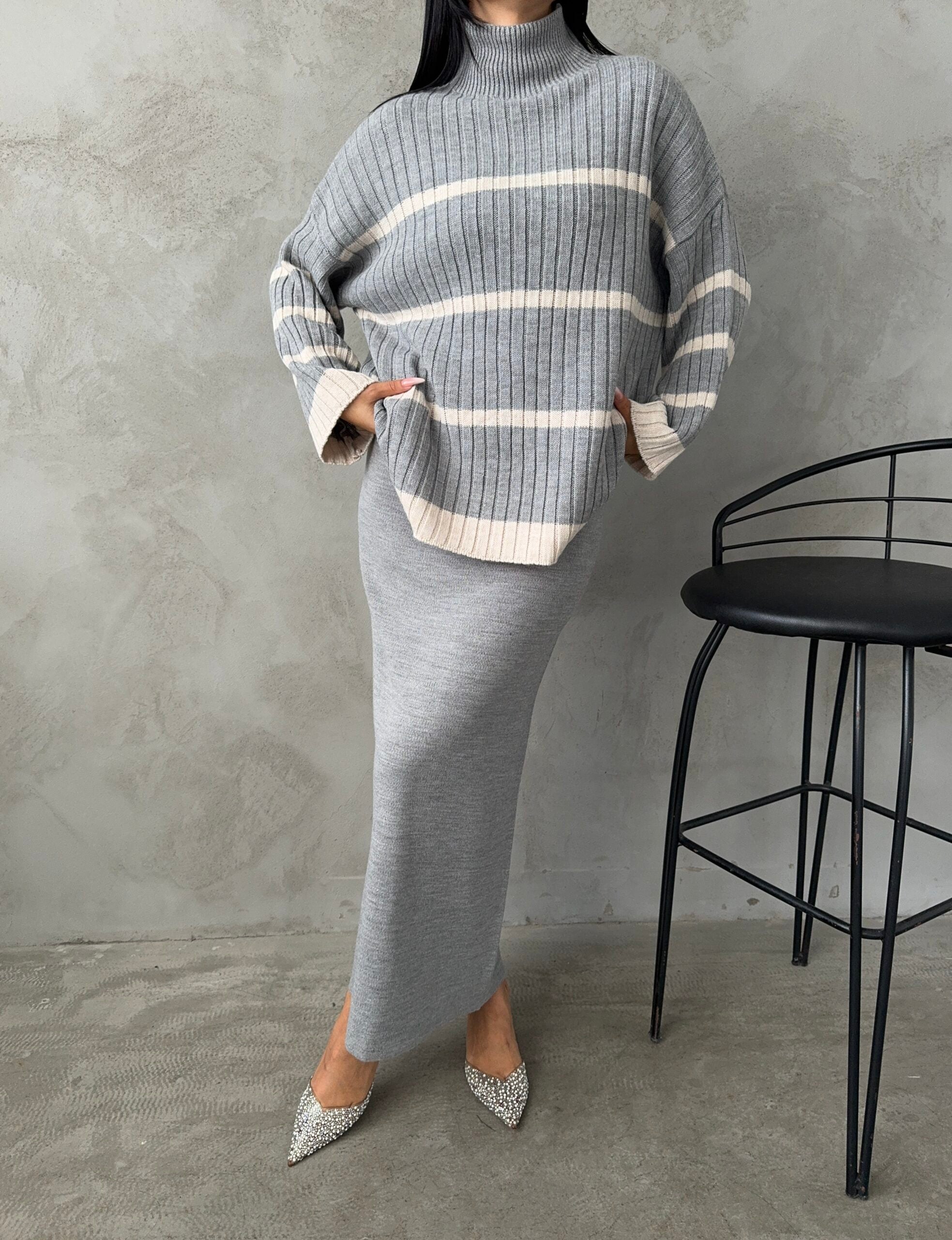 Balıkçı Yaka Etekli Triko Takım 1500