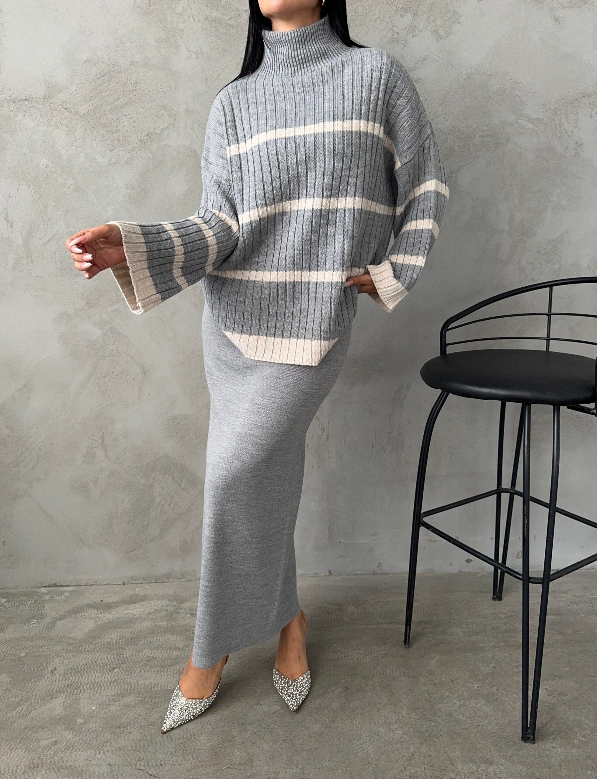 Balıkçı Yaka Etekli Triko Takım 1500