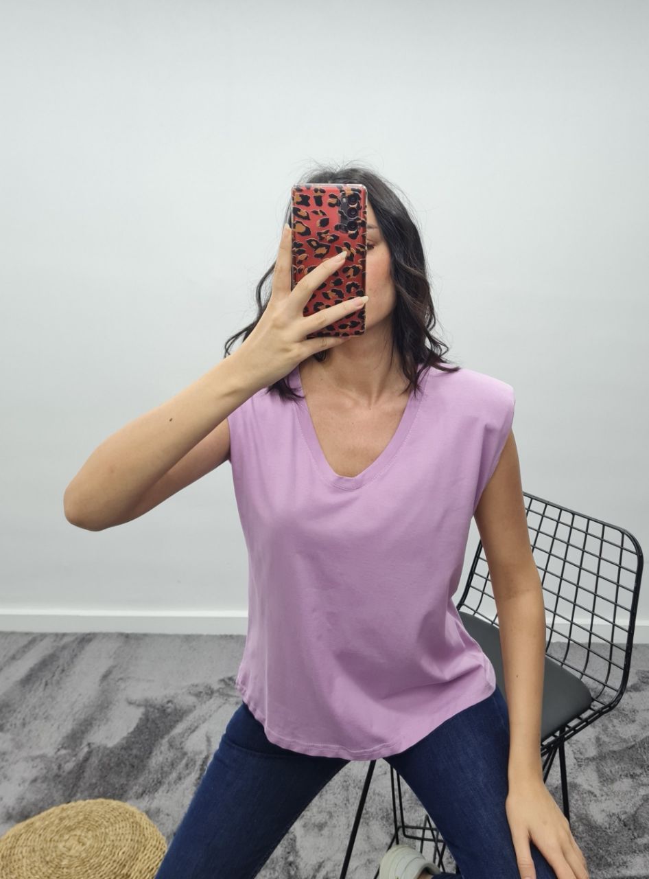 Vatkalı V Yaka T-Shirt