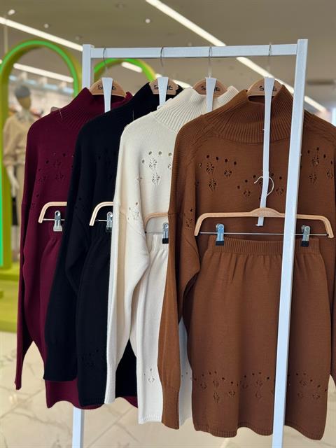 Ajur Detaylı Balıkçı Yaka Triko Takım 10256