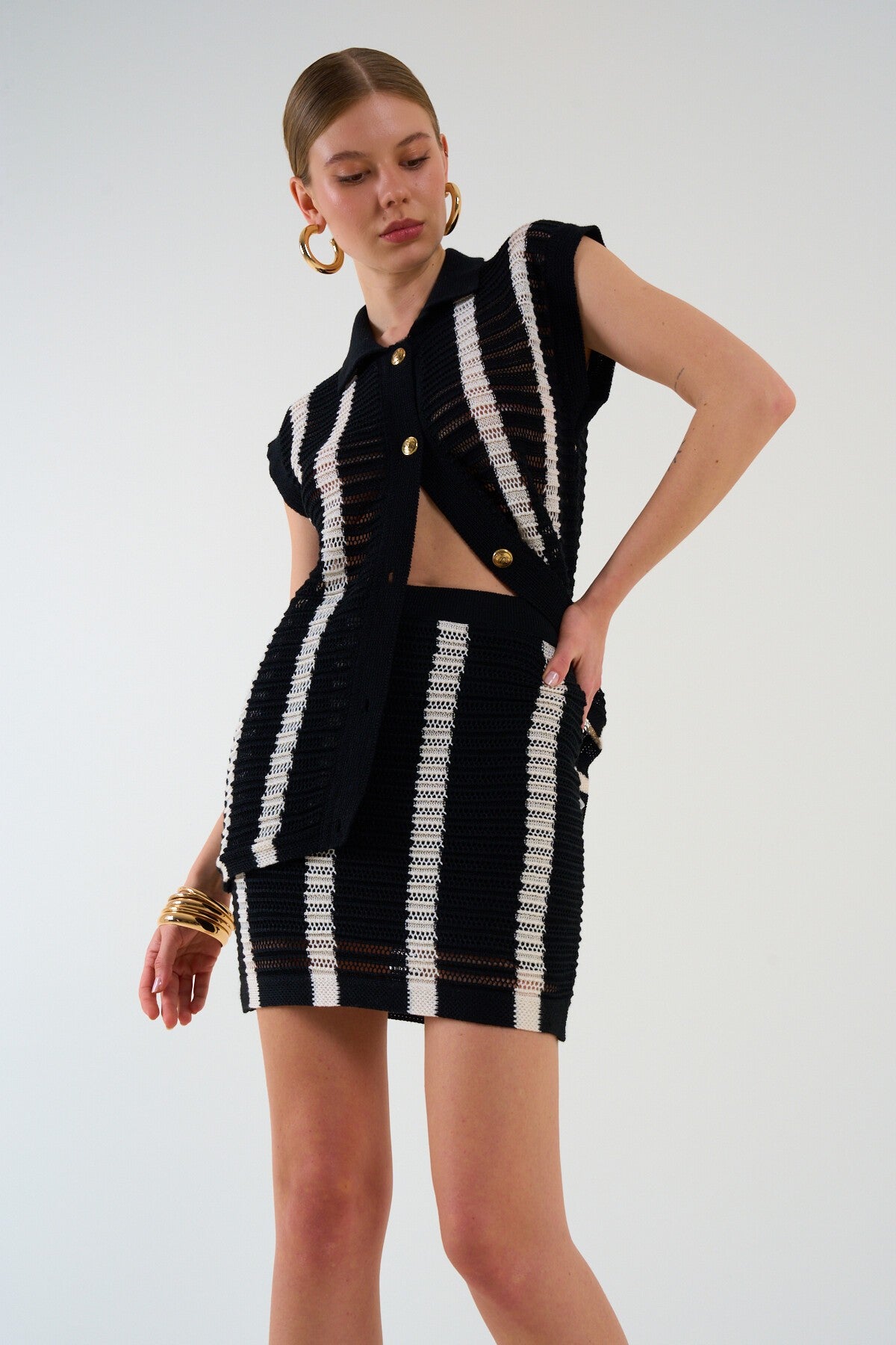 Black-Cream Openwork Striped Skirt Set