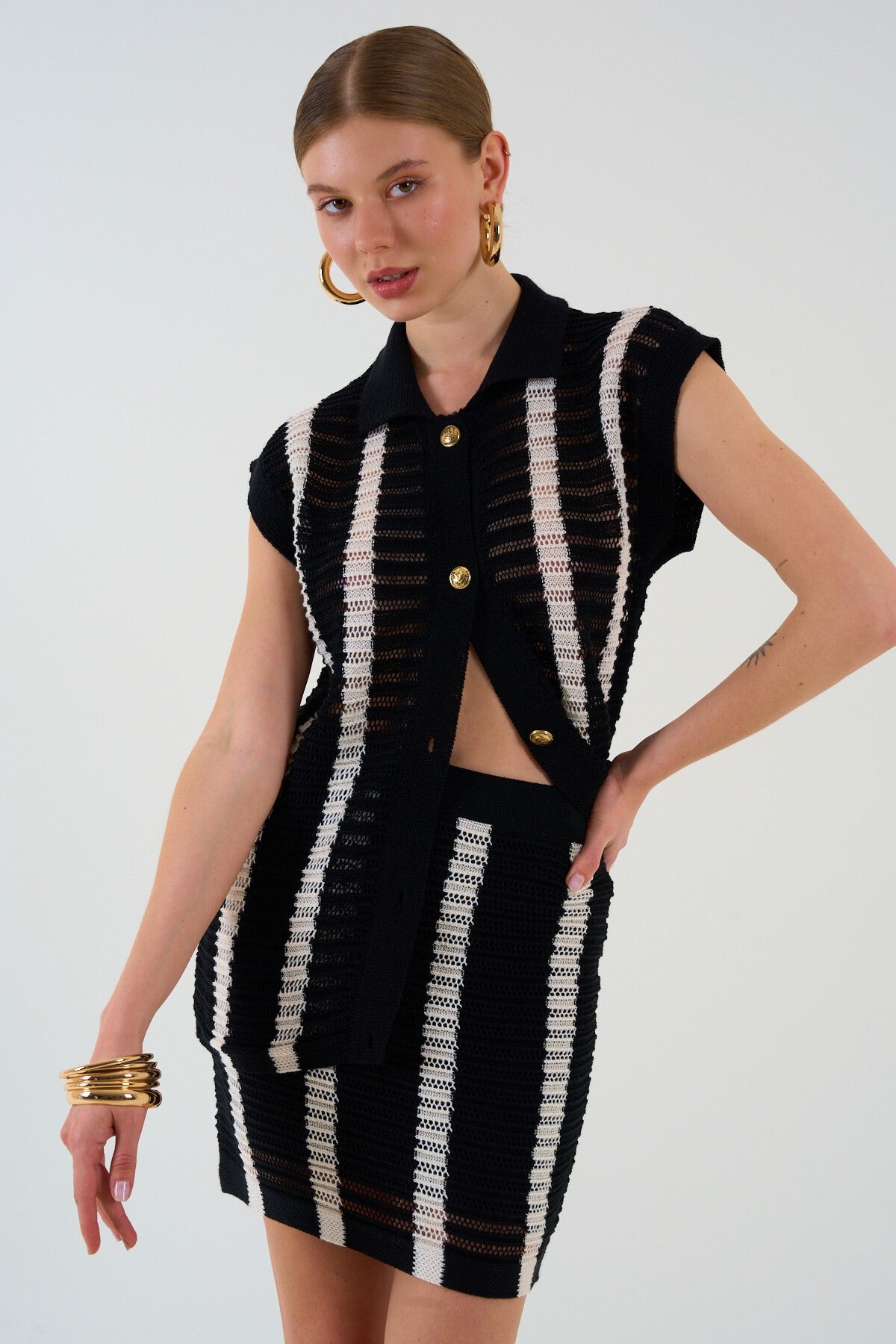 Black-Cream Openwork Striped Skirt Set