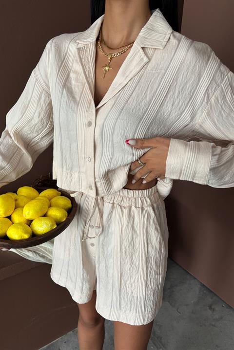 Apaj Yakalı ve Düğme Detaylı Viskon Takım 9861