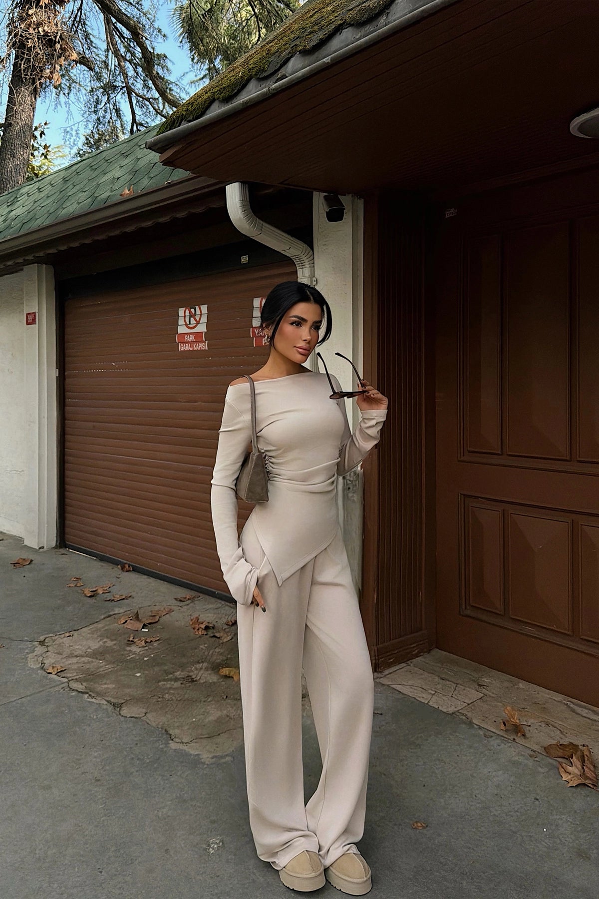 Beige Borelli Set