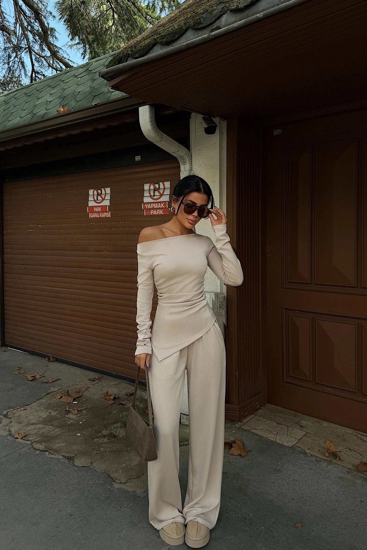 Beige Borelli Set