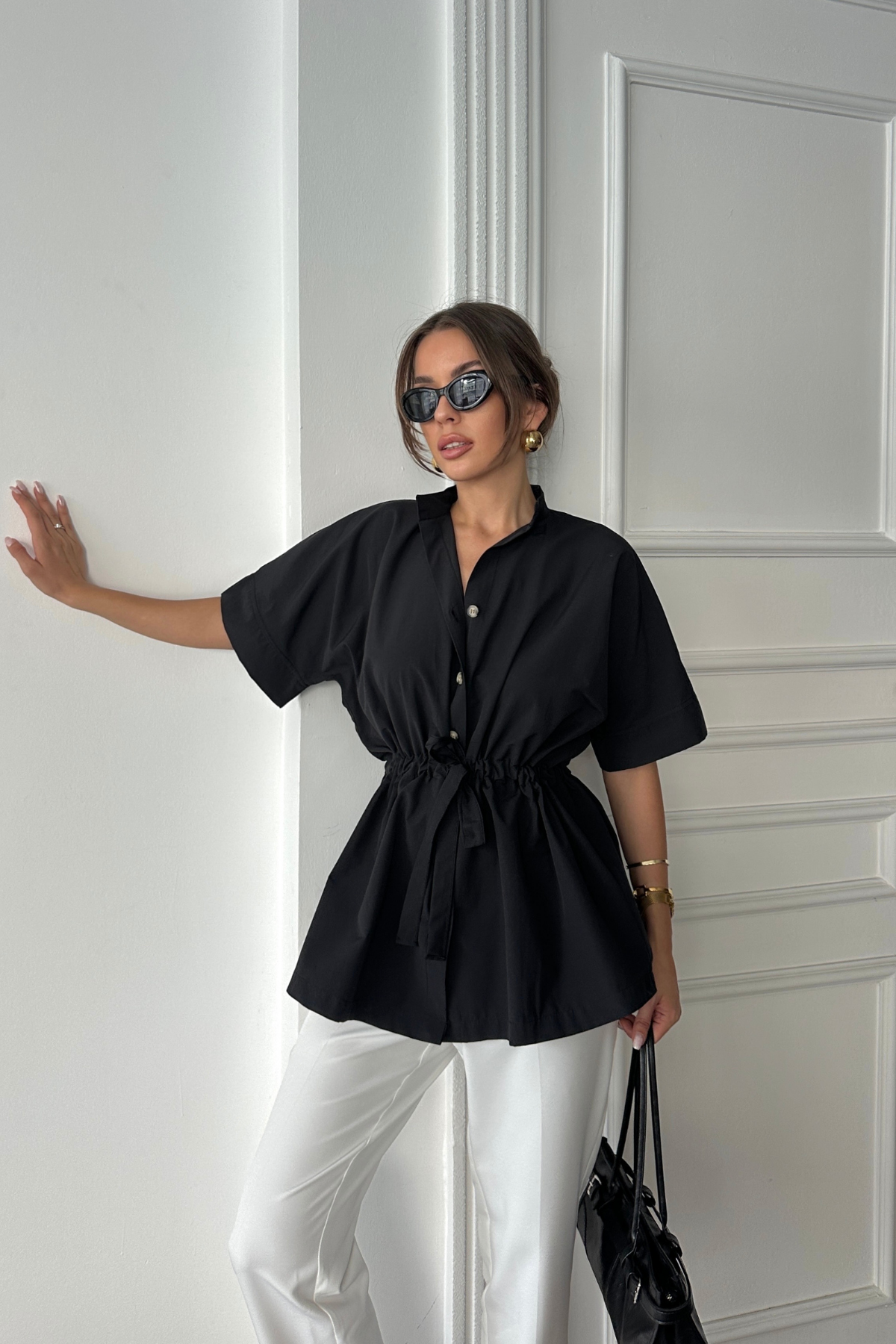 BEL BÜZGÜ DETAYLI POPLİN GÖMLEK - Siyah